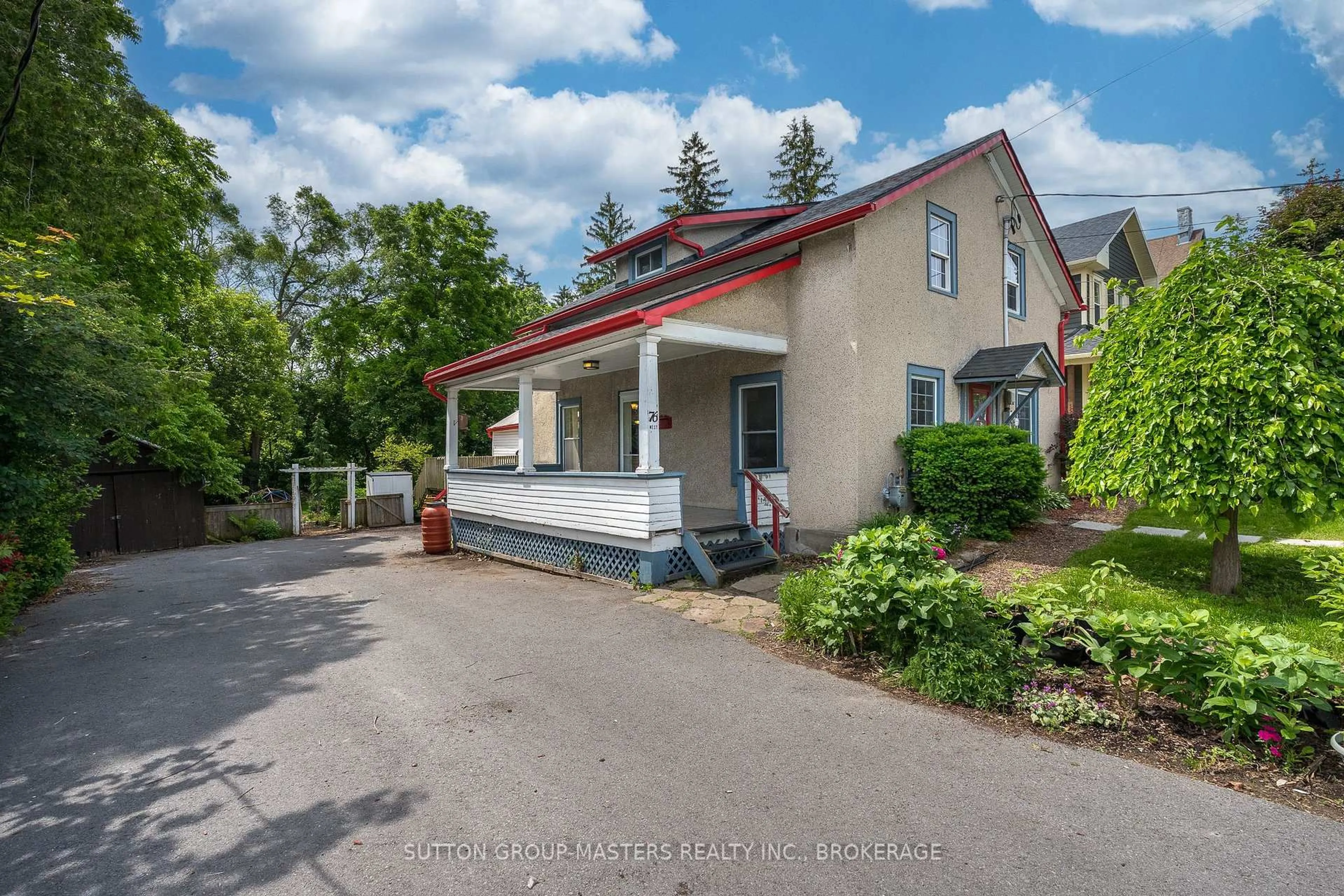 A pic from outside/outdoor area/front of a property/back of a property/a pic from drone, street for 76 Bridge St, Greater Napanee Ontario K7R 2C6