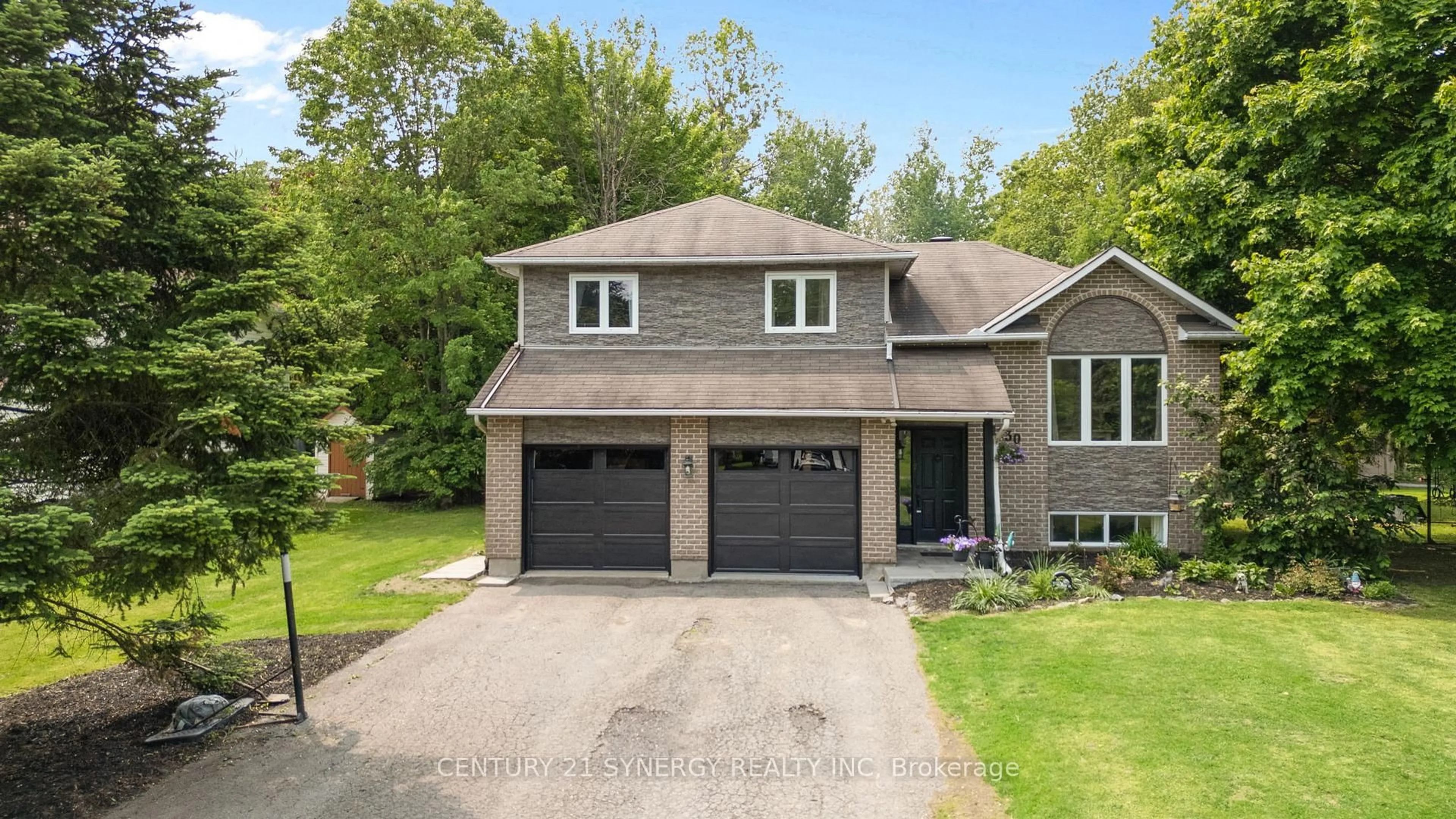 Home with brick exterior material, street for 1130 Sycamore St, Clarence-Rockland Ontario K4K 1K9