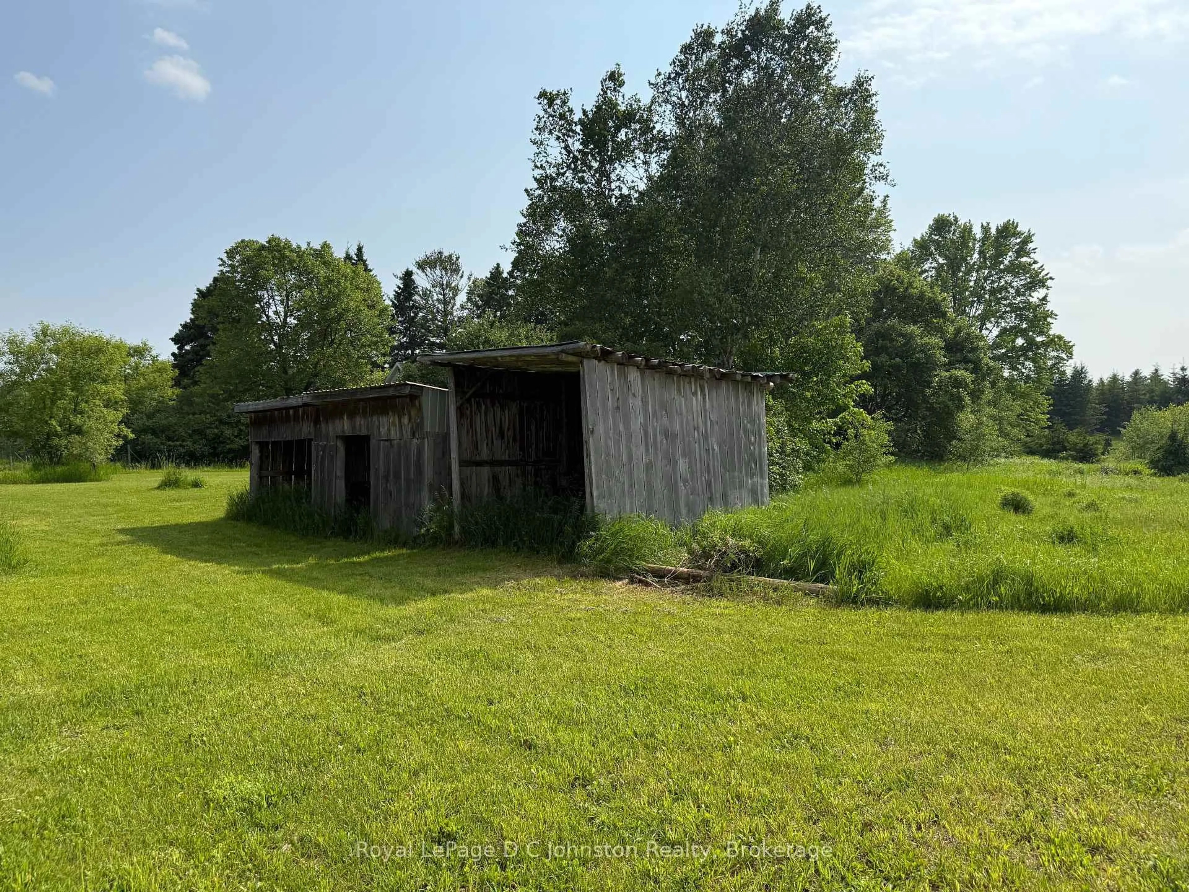 Shed for 381479 Concession 4 NDR Concession, West Grey Ontario N4N 3B9