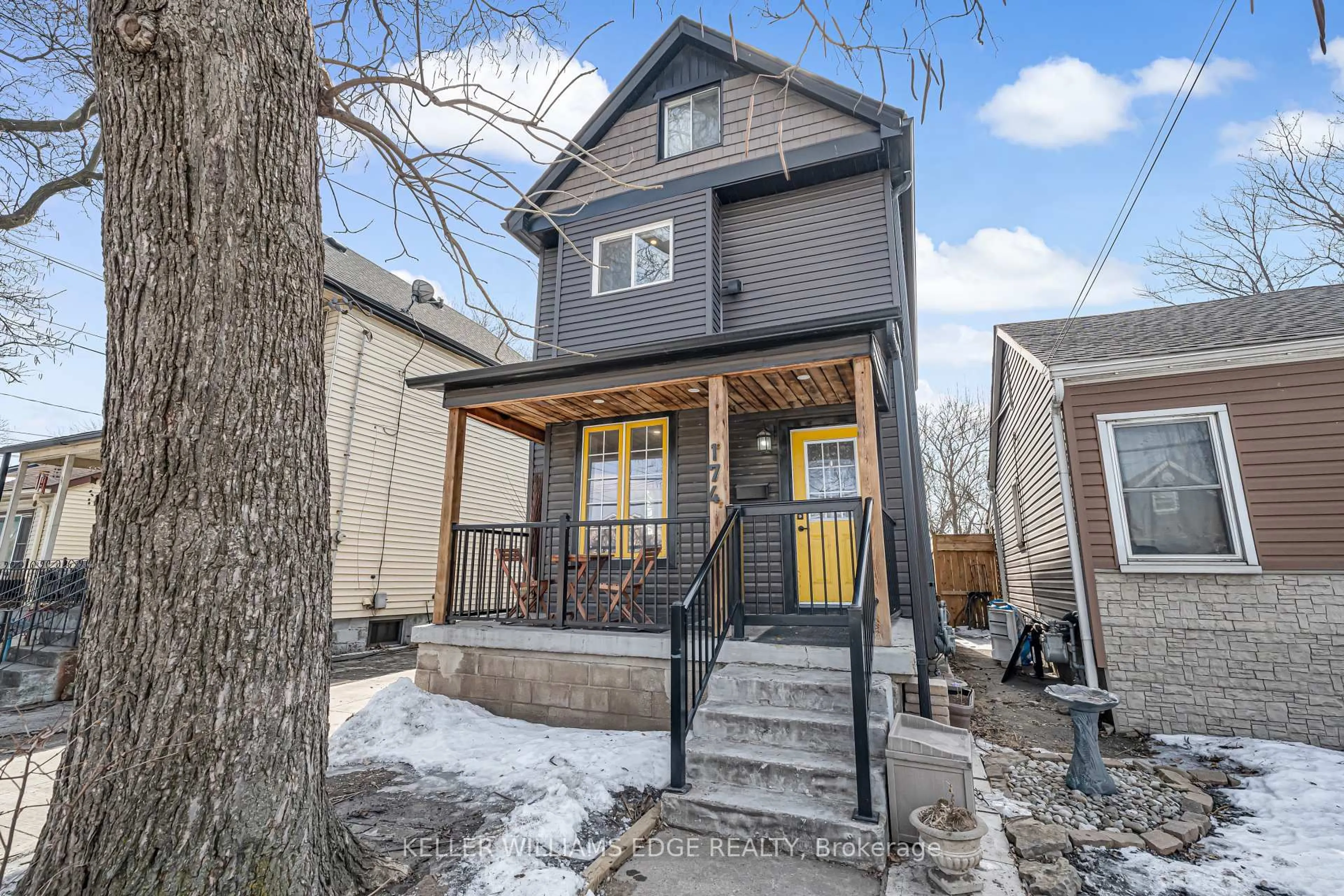 Home with brick exterior material, street for 174 McAnulty Blvd, Hamilton Ontario L8H 3H7