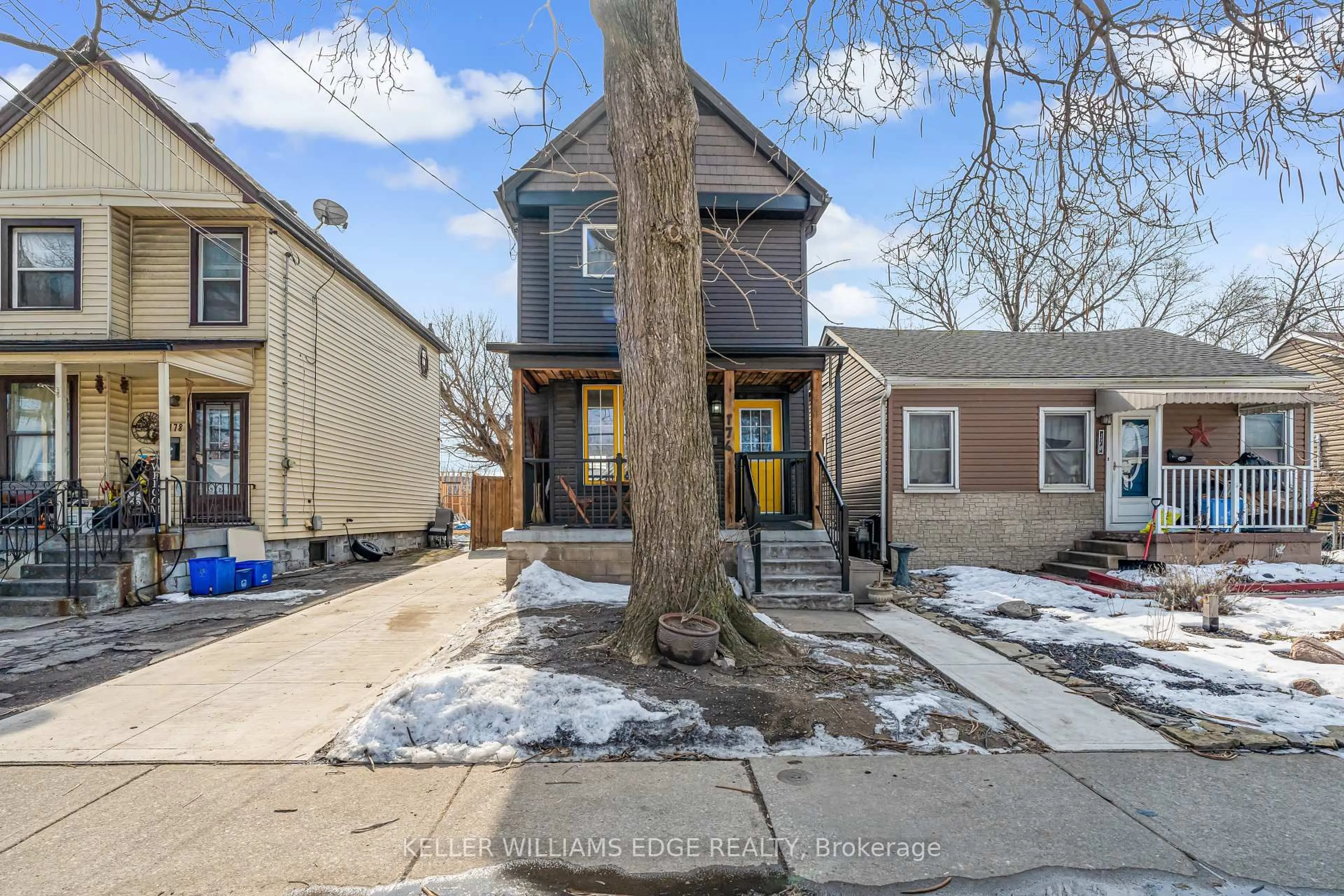 Unknown for 174 McAnulty Blvd, Hamilton Ontario L8H 3H7