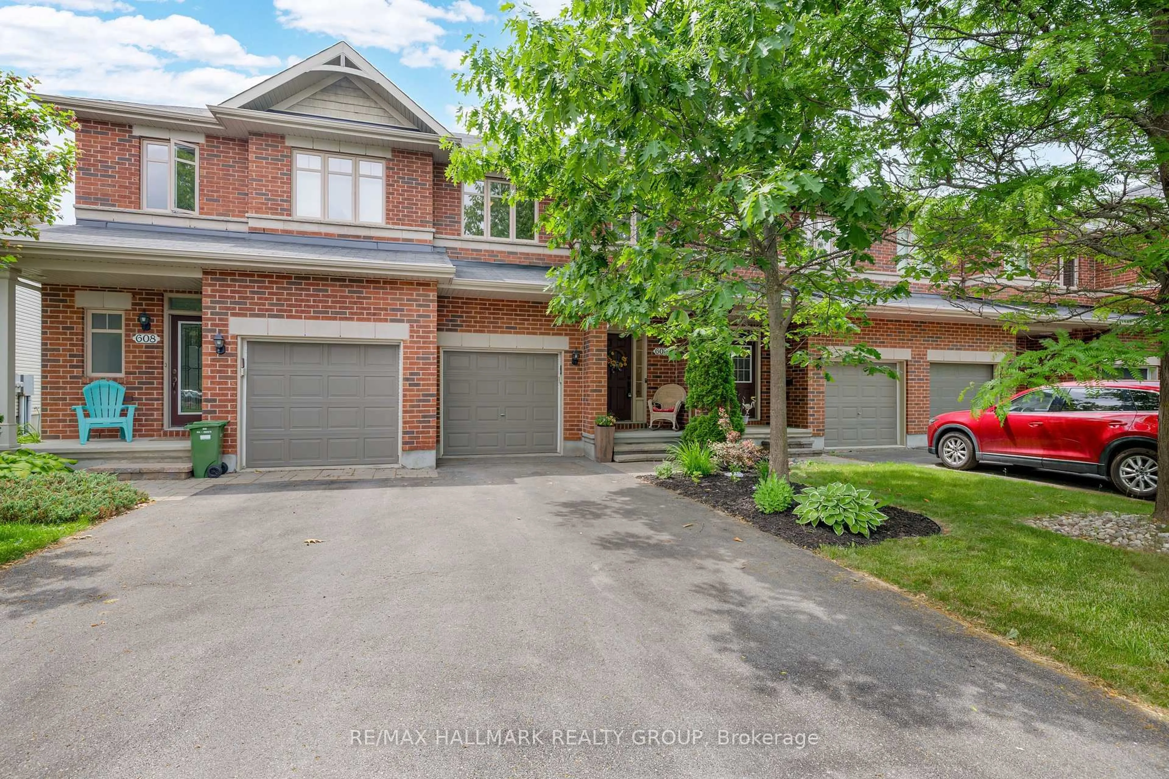 Home with brick exterior material, street for 606 Everlasting Cres, Ottawa Ontario K4A 0K1