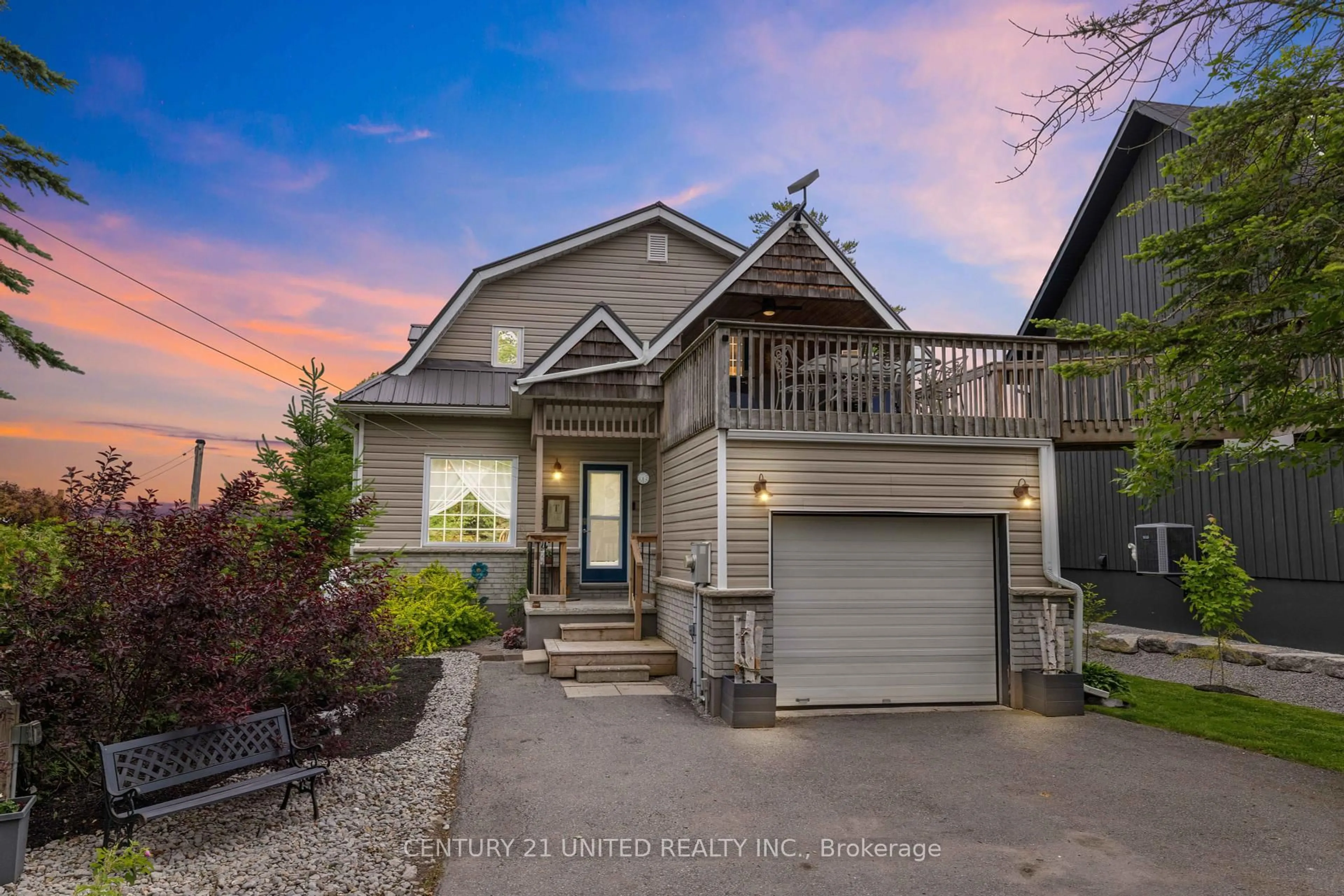Home with vinyl exterior material, street for 586 Birch Point Rd, Kawartha Lakes Ontario K0M 2T0