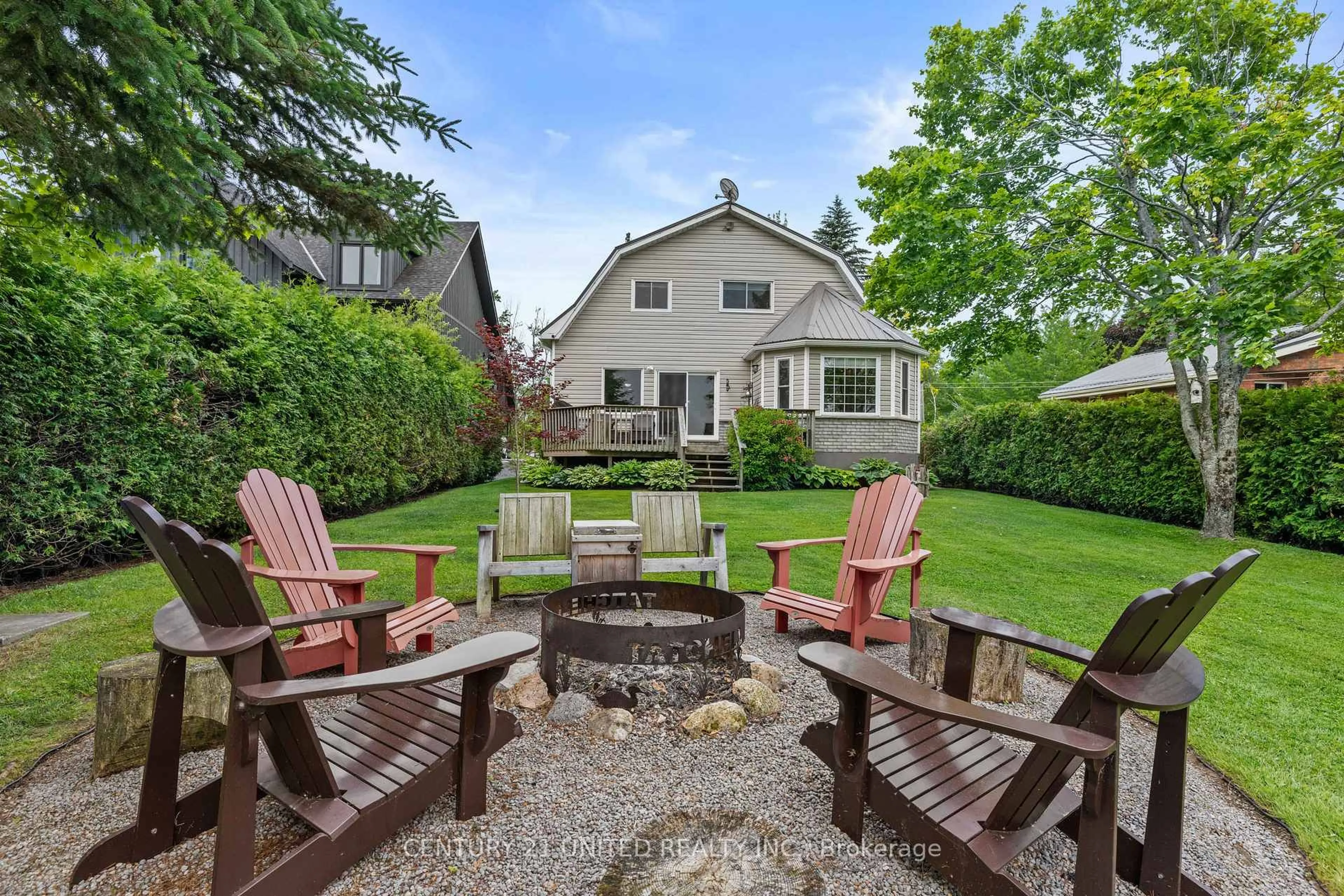 Patio, street for 586 Birch Point Rd, Kawartha Lakes Ontario K0M 2T0