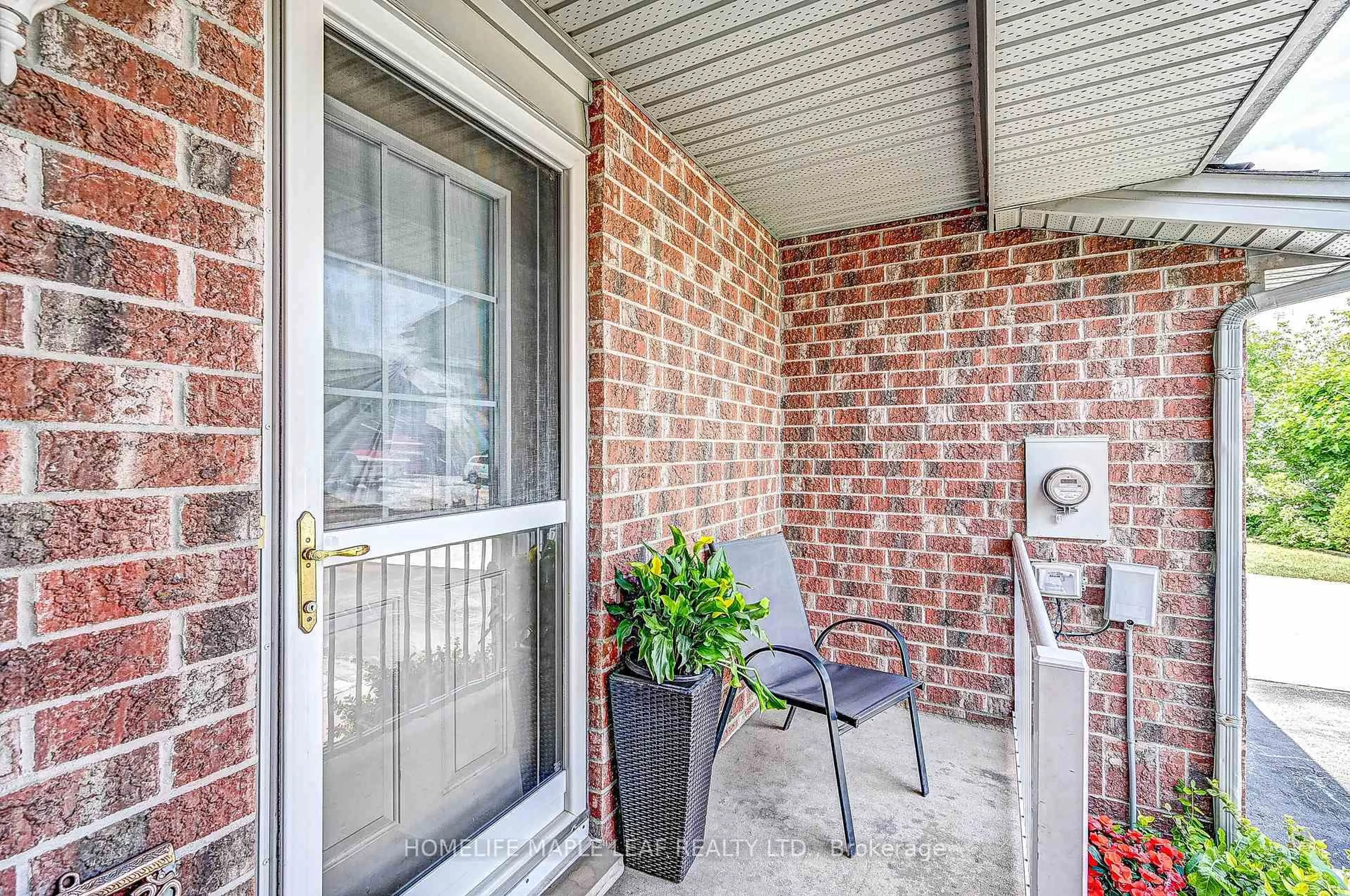 Patio, street for 19 Watch Hill Lane, Cambridge Ontario N3H 5R1