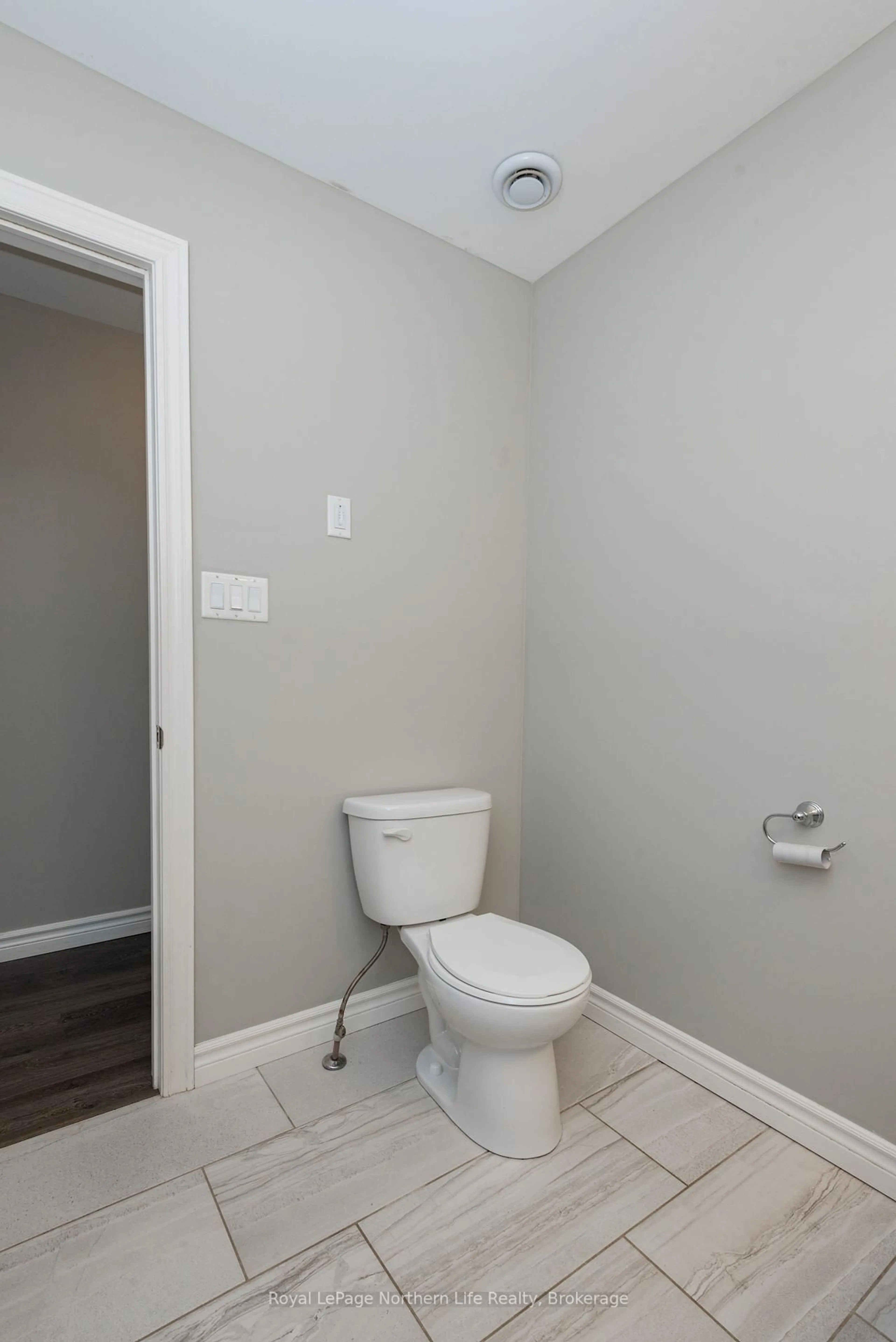 A pic of a room for 506 Hart Rd, Callander Ontario P0H 1H0