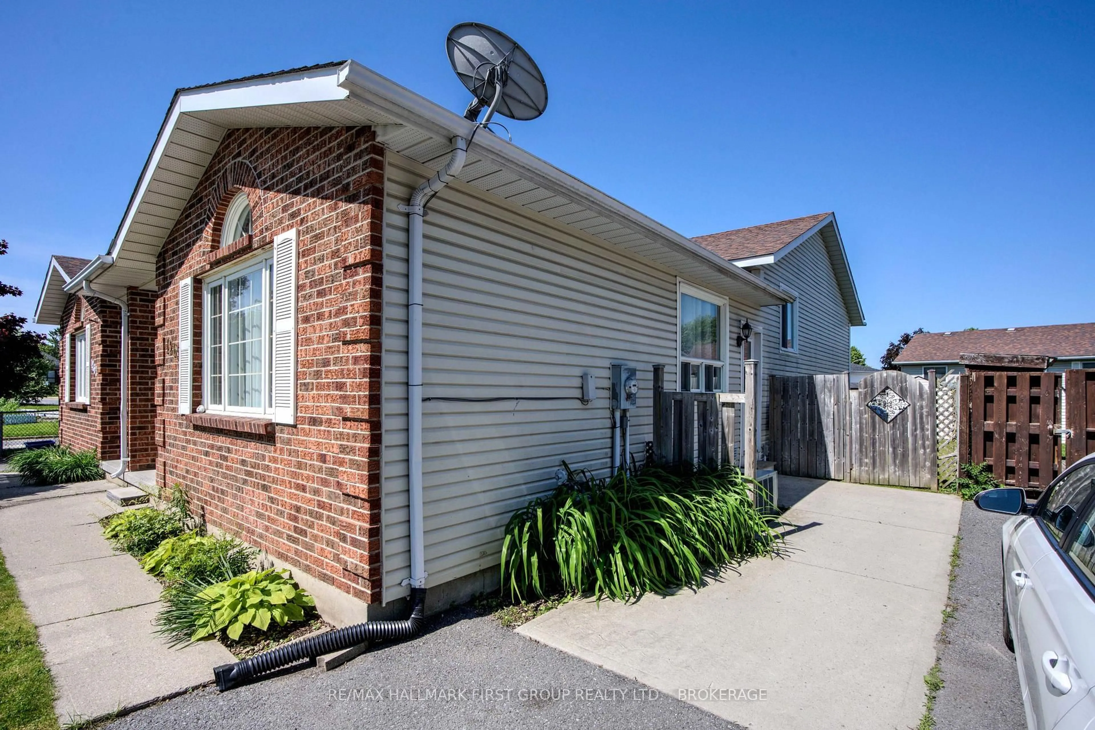 Home with brick exterior material, street for 1265 Birchwood Dr, Kingston Ontario K7P 2Y9