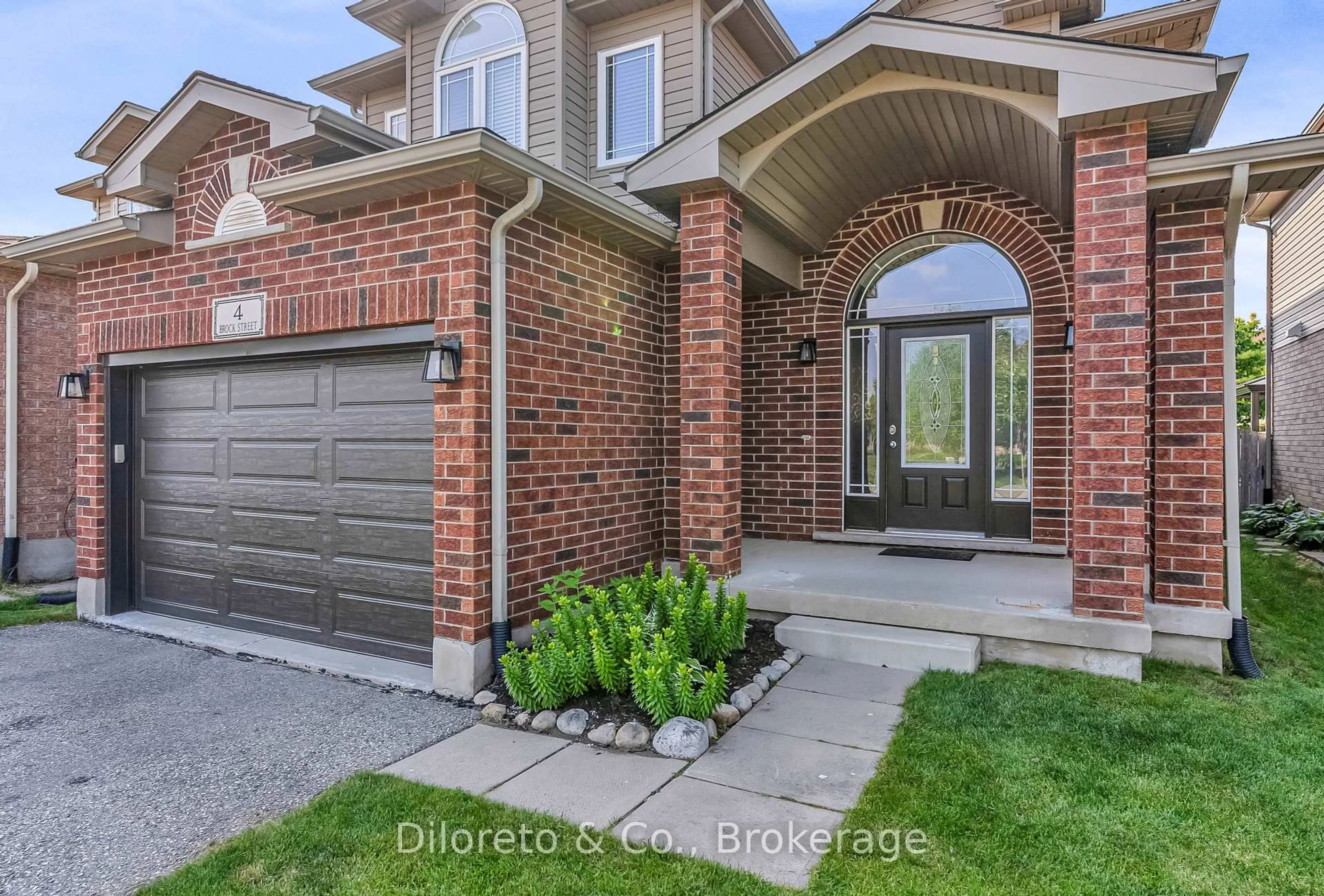 Home with brick exterior material, street for 4 Brock St, Guelph Ontario N1L 0E3