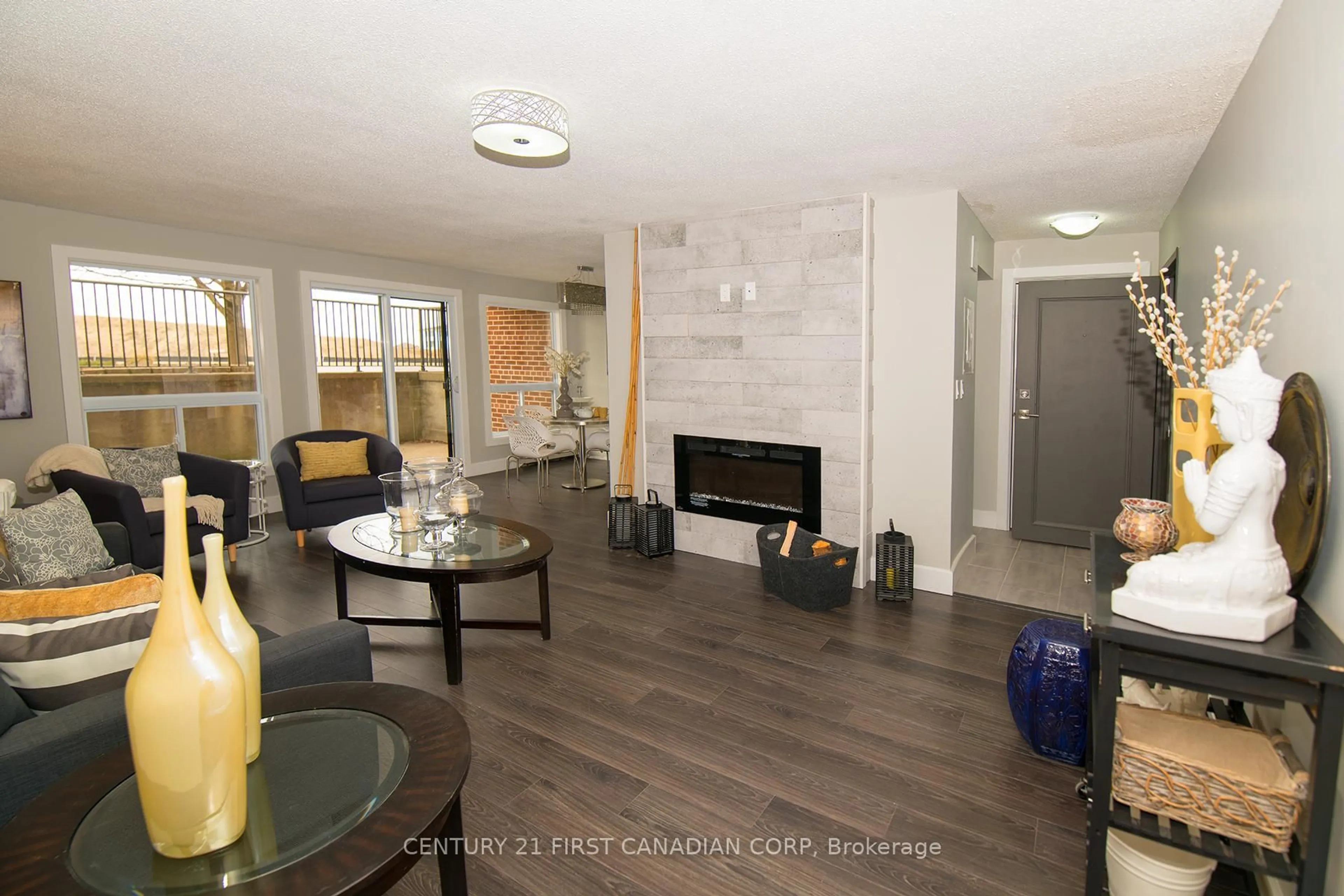 Unknown for 1005 Notre Dame Dr, London South Ontario N6J 3C3