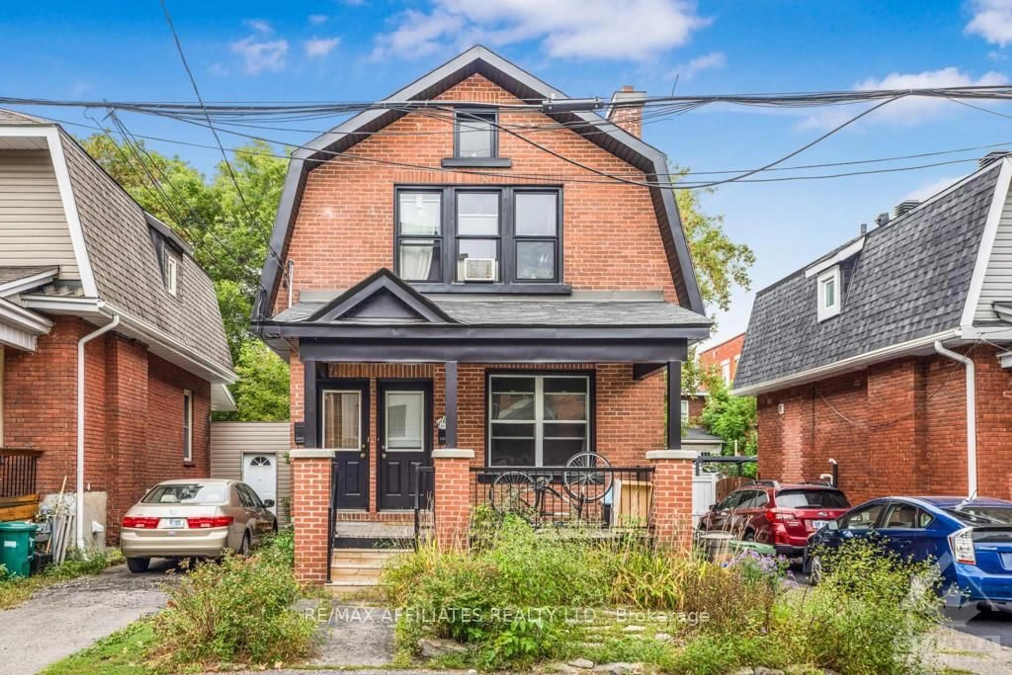Home with brick exterior material, street for 125 Hopewell Ave, Ottawa Ontario K1S 2Z2