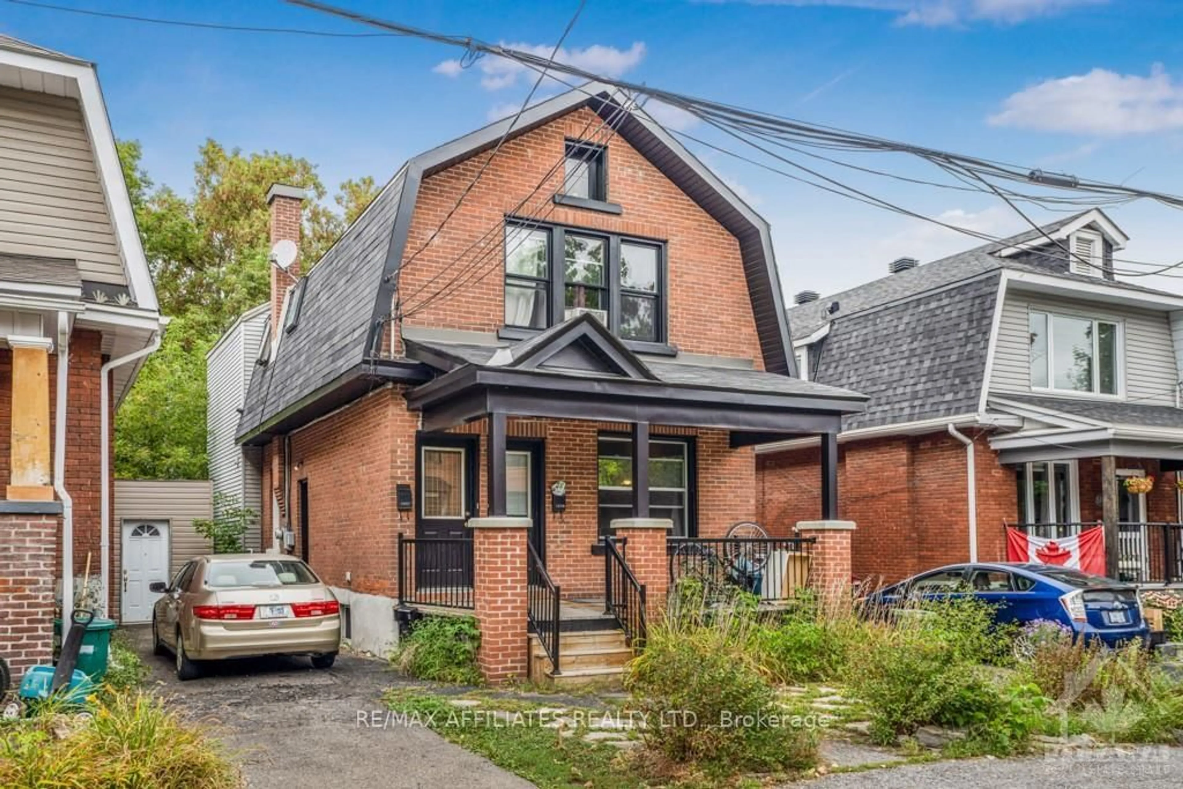 Home with brick exterior material, street for 125 Hopewell Ave, Ottawa Ontario K1S 2Z2