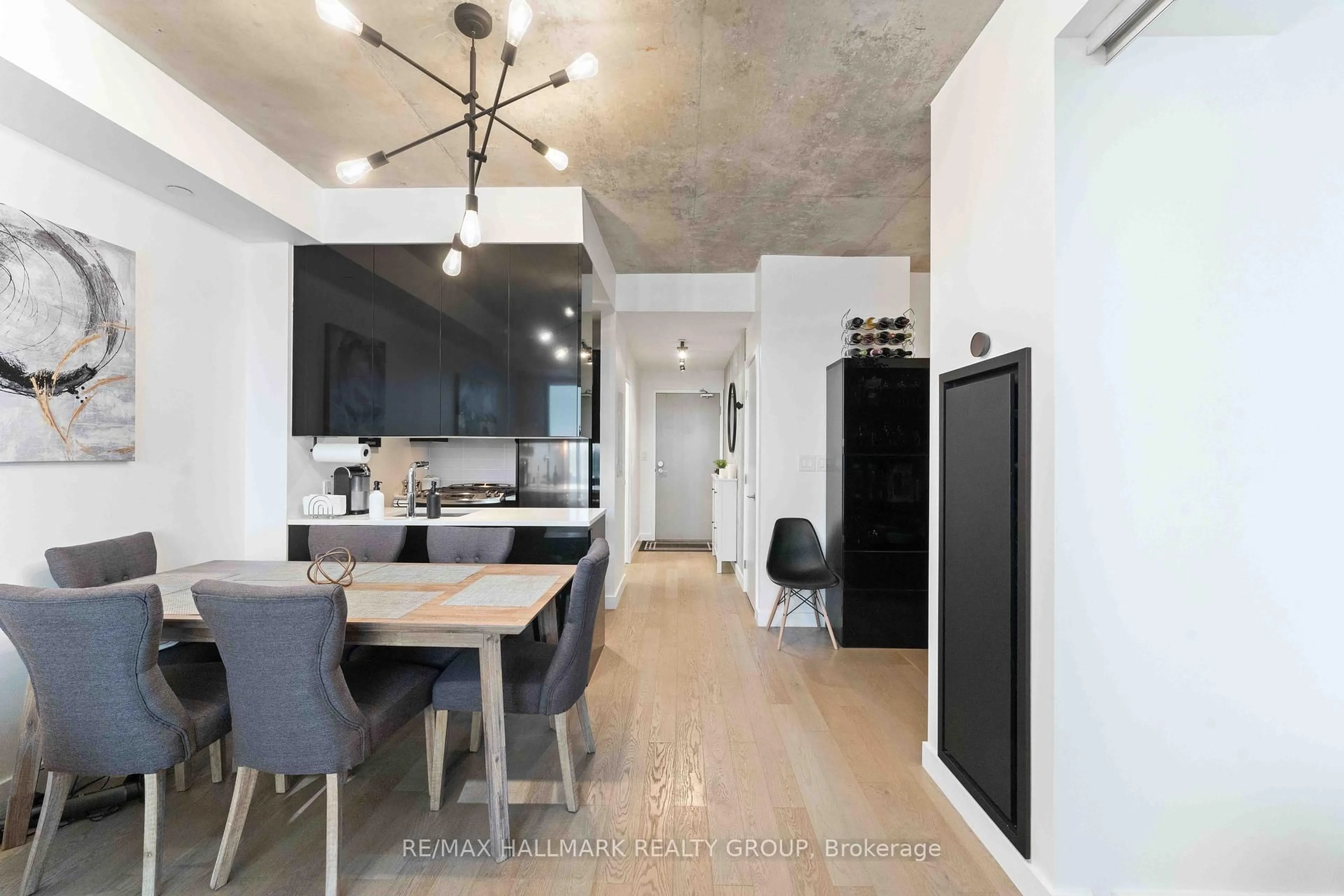 Open concept kitchen, cement floor for 224 LYON St #903, Ottawa Ontario K1R 0C1