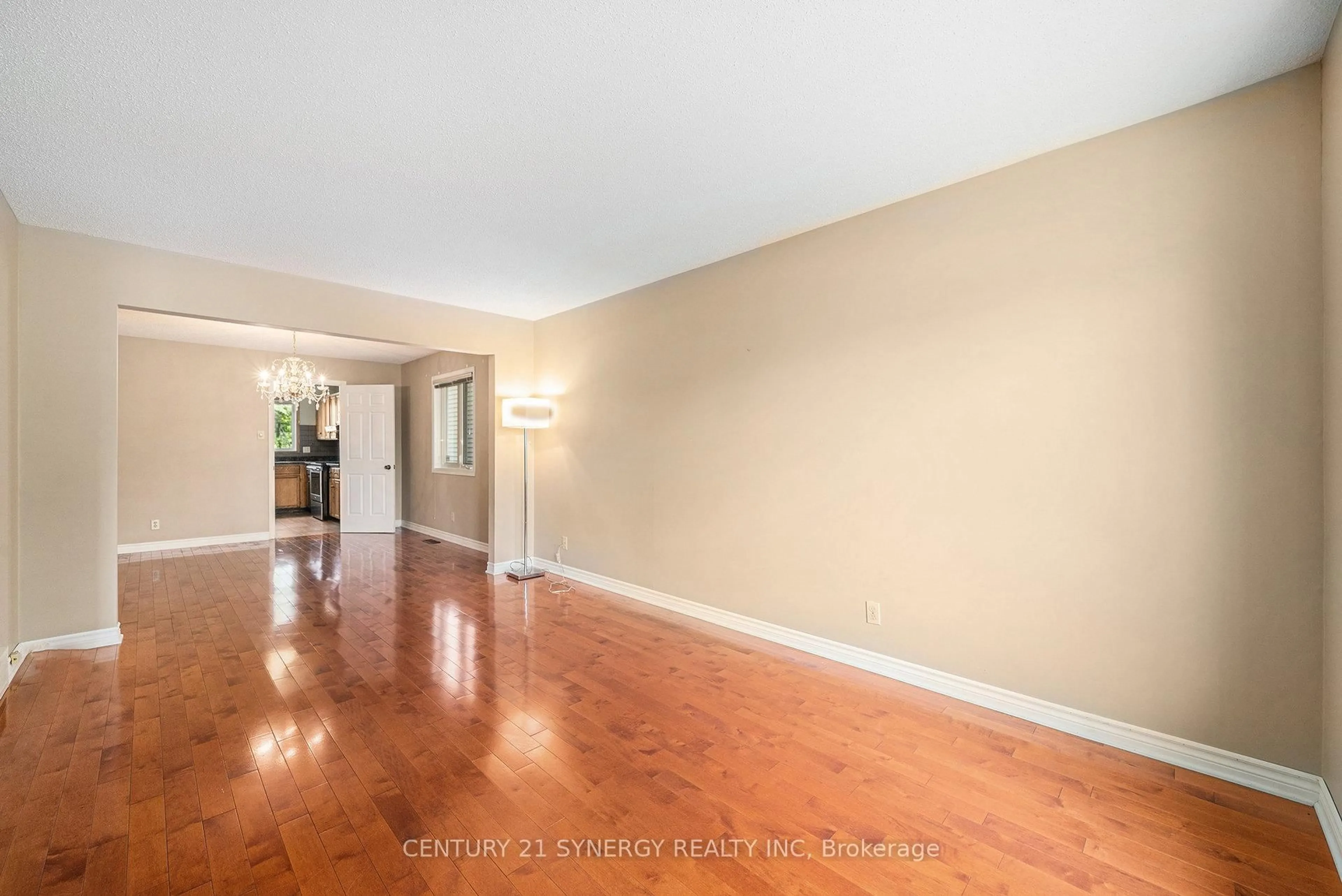 Unknown for 92 Nestow Dr, Ottawa Ontario K2G 4L8