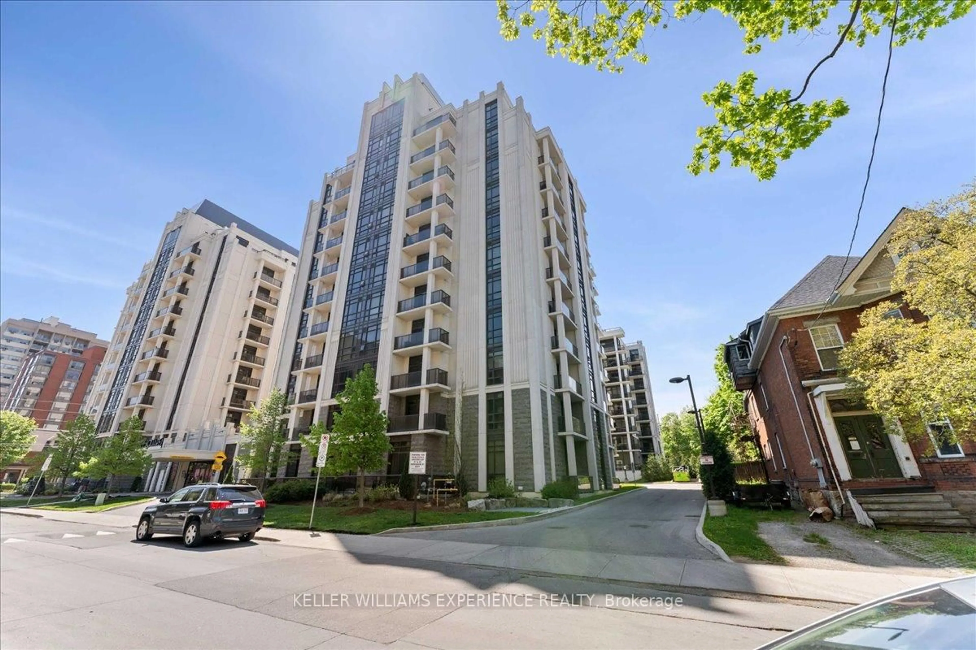 Unknown for 85 Robinson St #808, Hamilton Ontario L8P 0B9