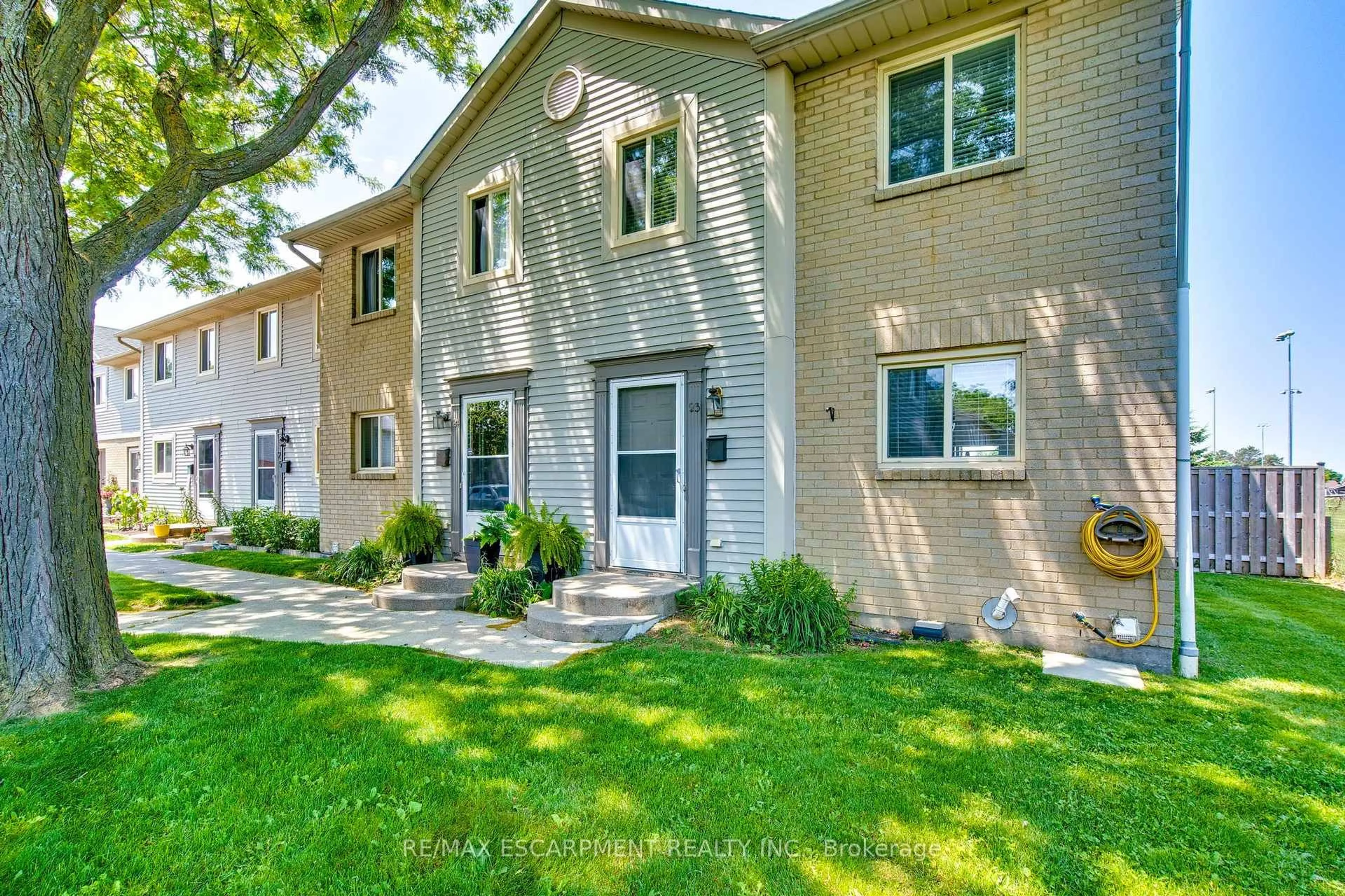 Unknown for 65 Dorchester Blvd #23, St. Catharines Ontario L2M 7T4