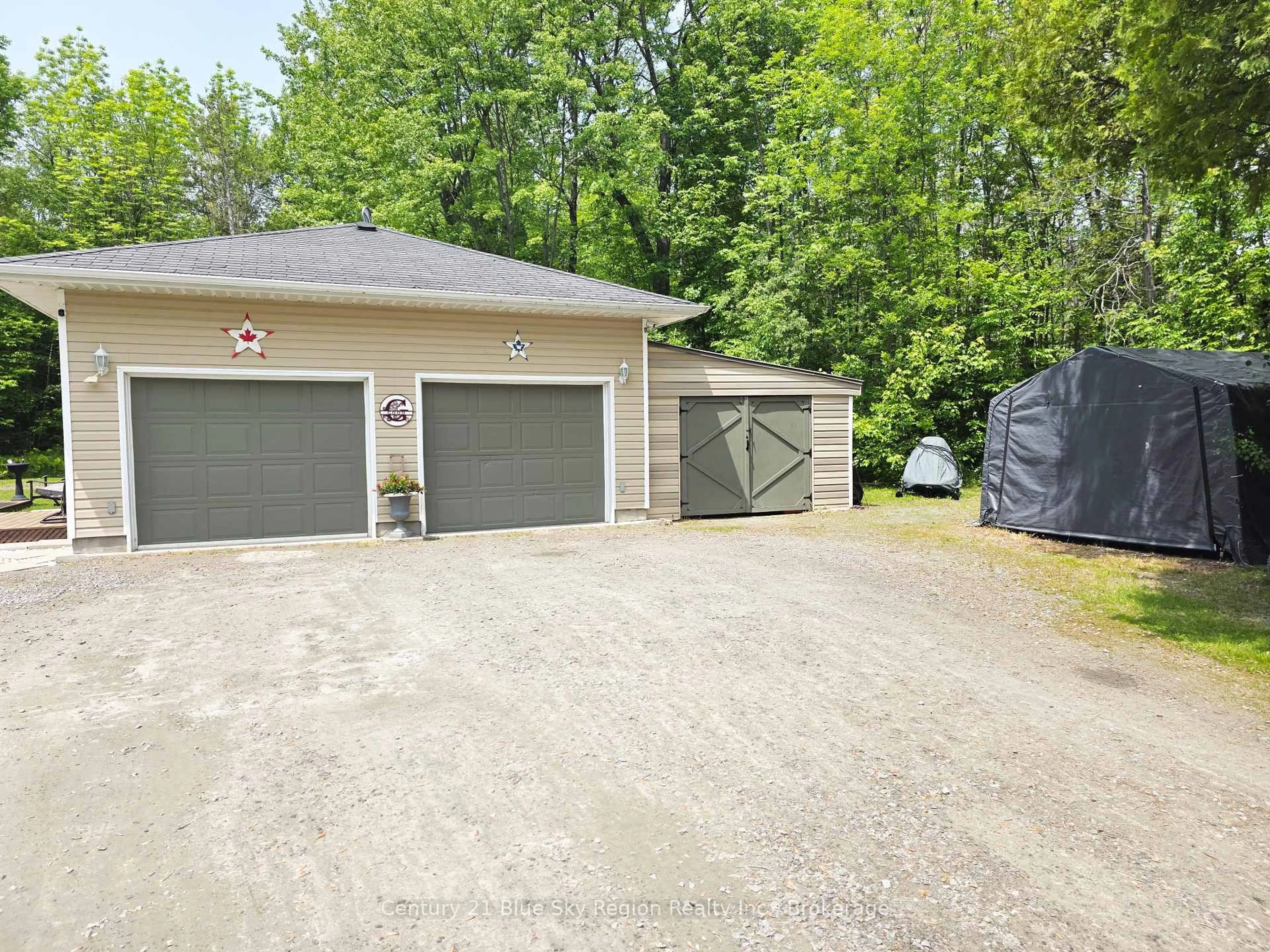 Unknown for 1646 Jocko Point Rd, North Bay Ontario P1B 8G5