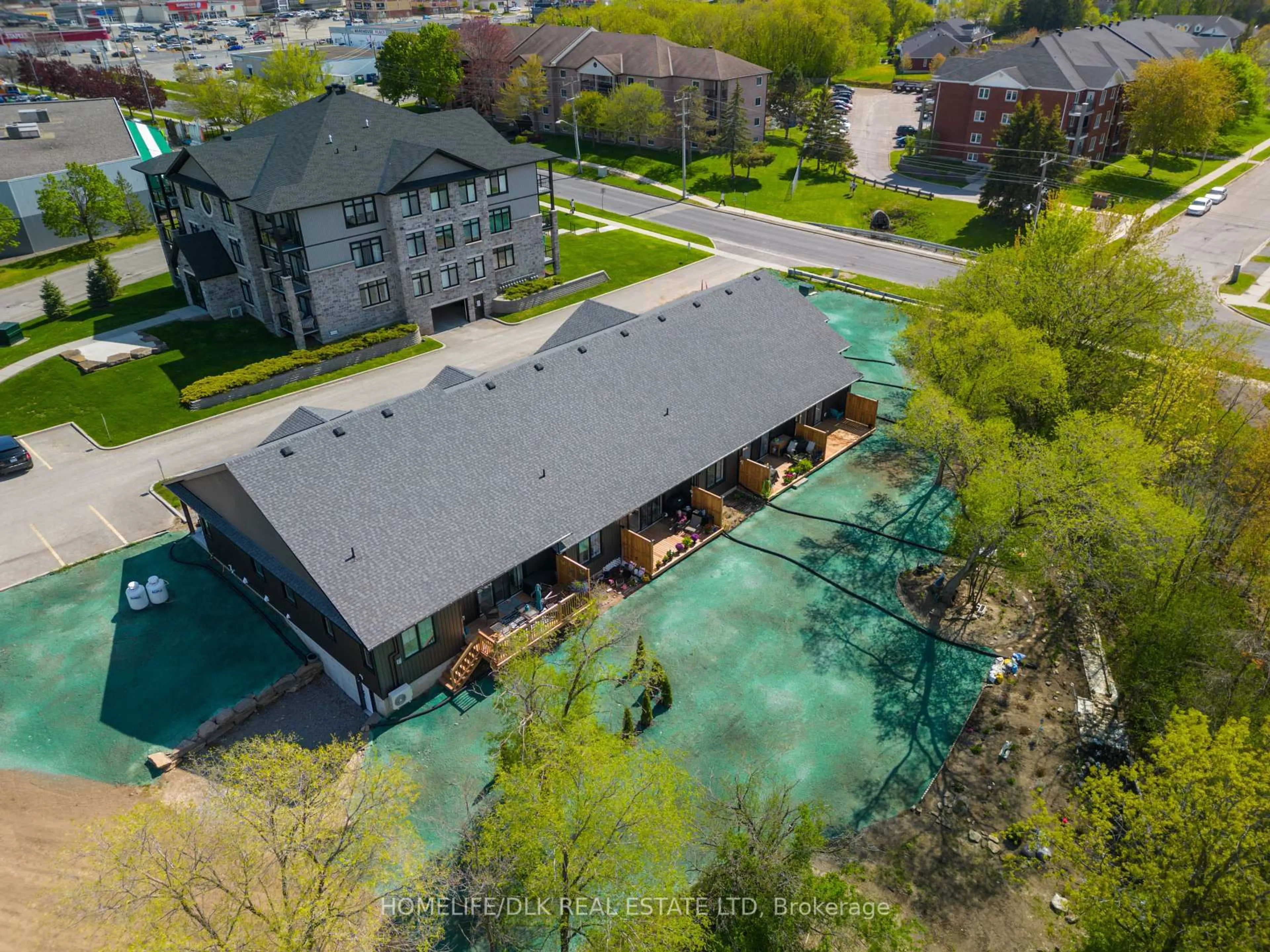 A pic from outside/outdoor area/front of a property/back of a property/a pic from drone, water/lake/river/ocean view for 1115 Millwood Ave, Brockville Ontario K6V 0E6