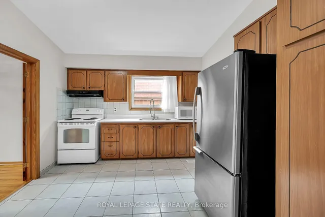 Additional image 30 of 27 San Fernando Dr
