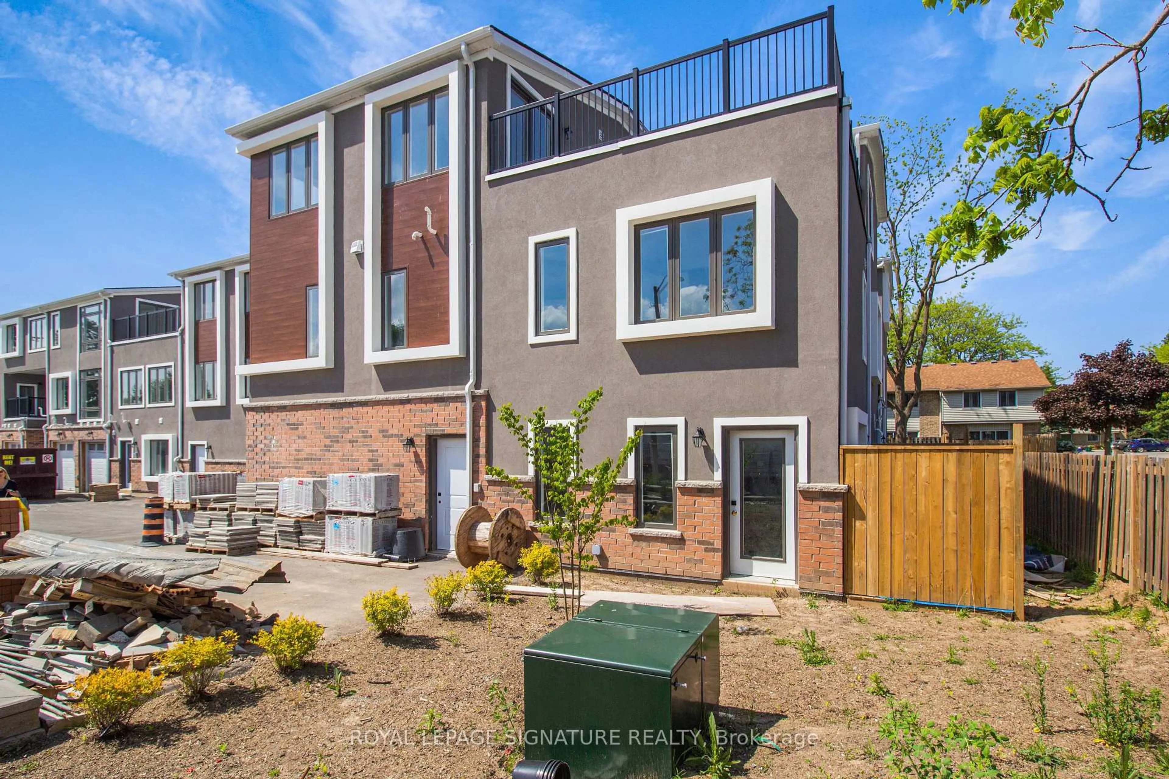 Home with brick exterior material, street for 6701 Thorold Stone Rd #8, Niagara Falls Ontario L2J 1B3