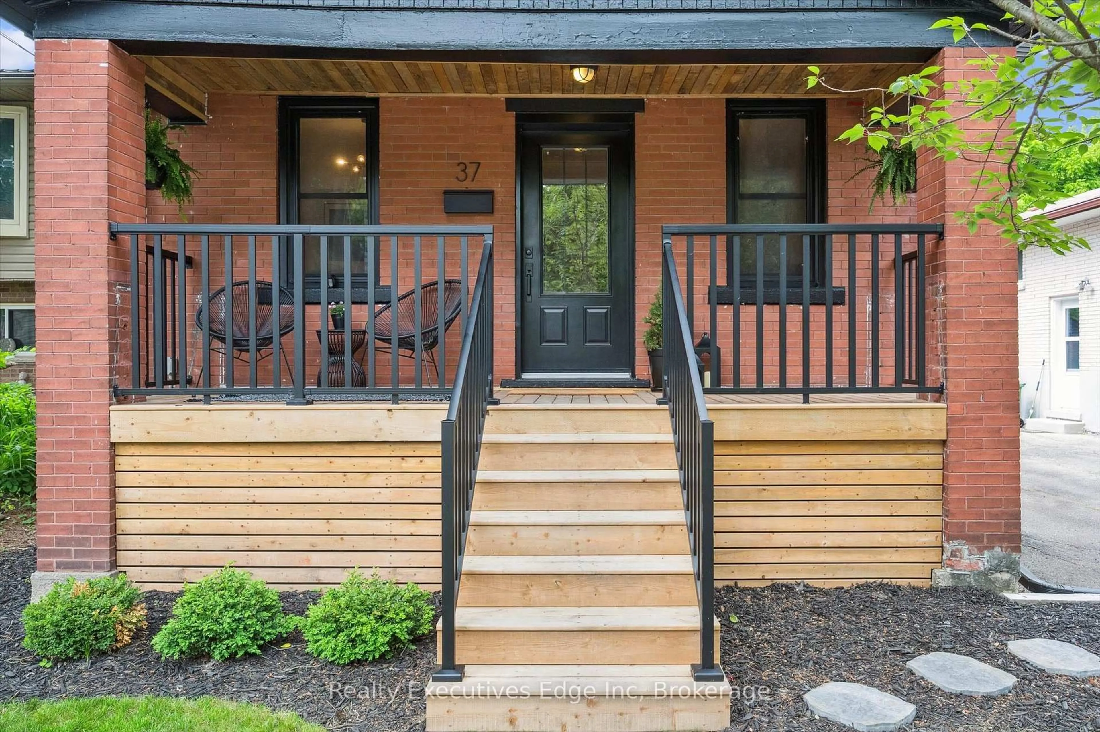 Home with brick exterior material, street for 37 HURON St, Guelph Ontario N1E 5L3