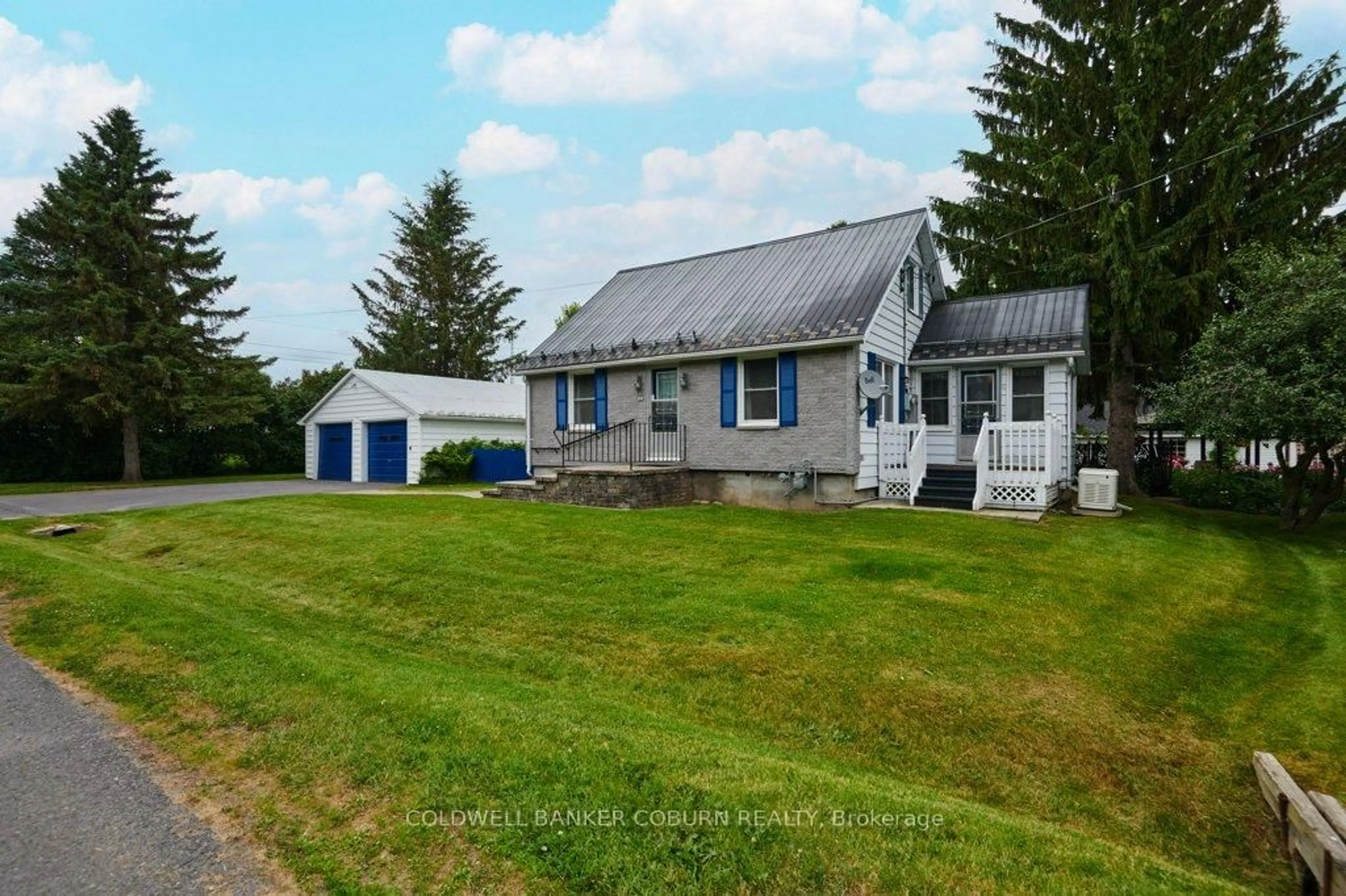 A pic from outside/outdoor area/front of a property/back of a property/a pic from drone, unknown for 13 Wickware Lane, South Dundas Ontario K0C 1X0