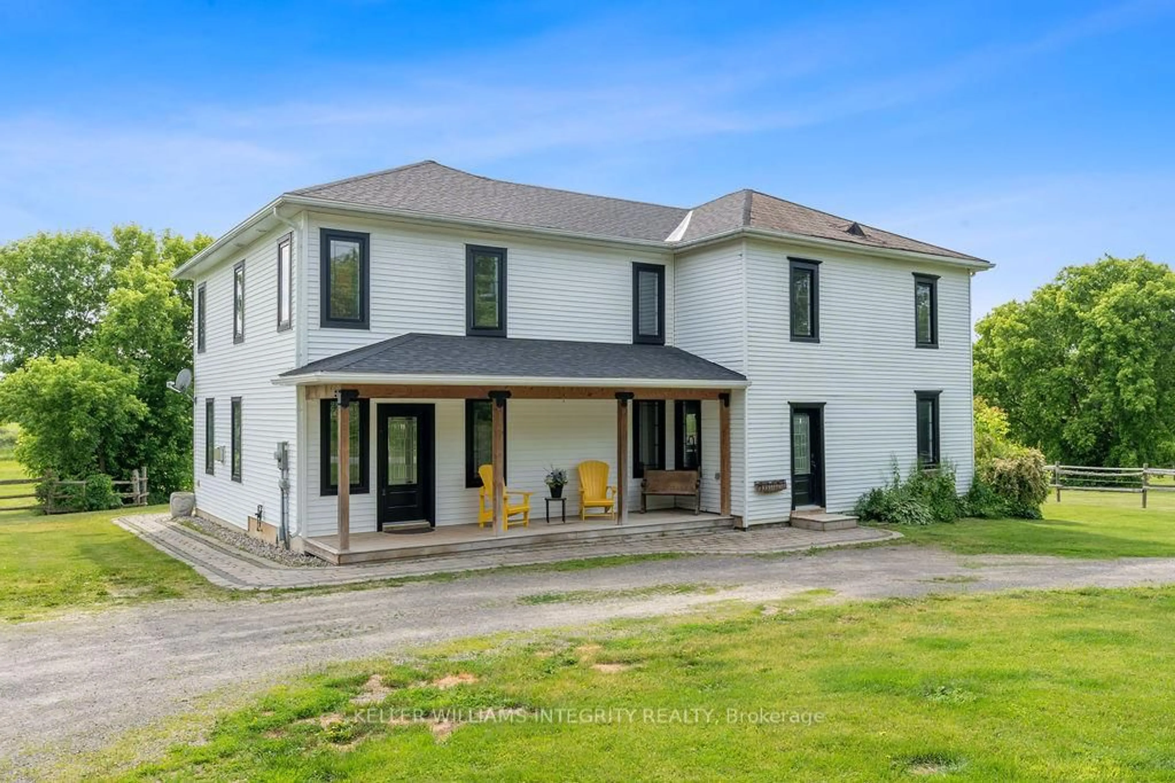 A pic from outside/outdoor area/front of a property/back of a property/a pic from drone, building for 980 Black Rd, North Grenville Ontario K0G 1T0