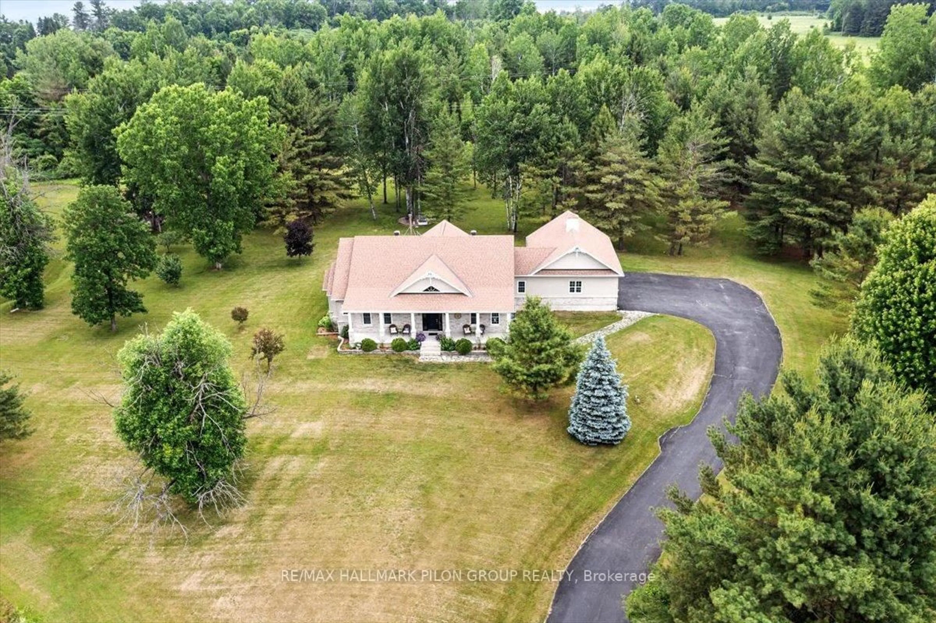 A pic from outside/outdoor area/front of a property/back of a property/a pic from drone, unknown for 3086 Green Pine Crt, Orleans Ontario K4C 1R9