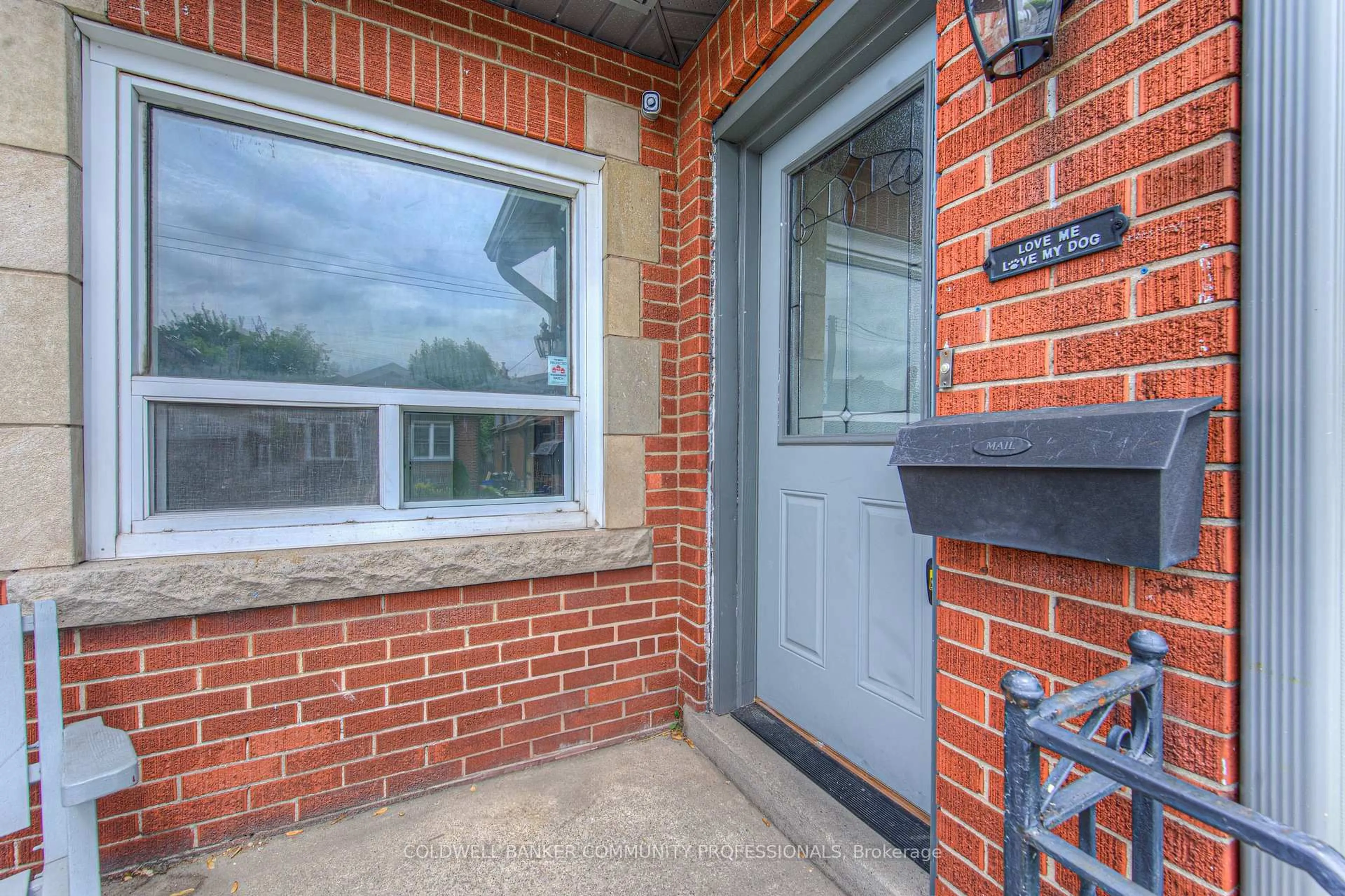 Unknown for 153 Fairfield Ave, Hamilton Ontario L8H 5H3