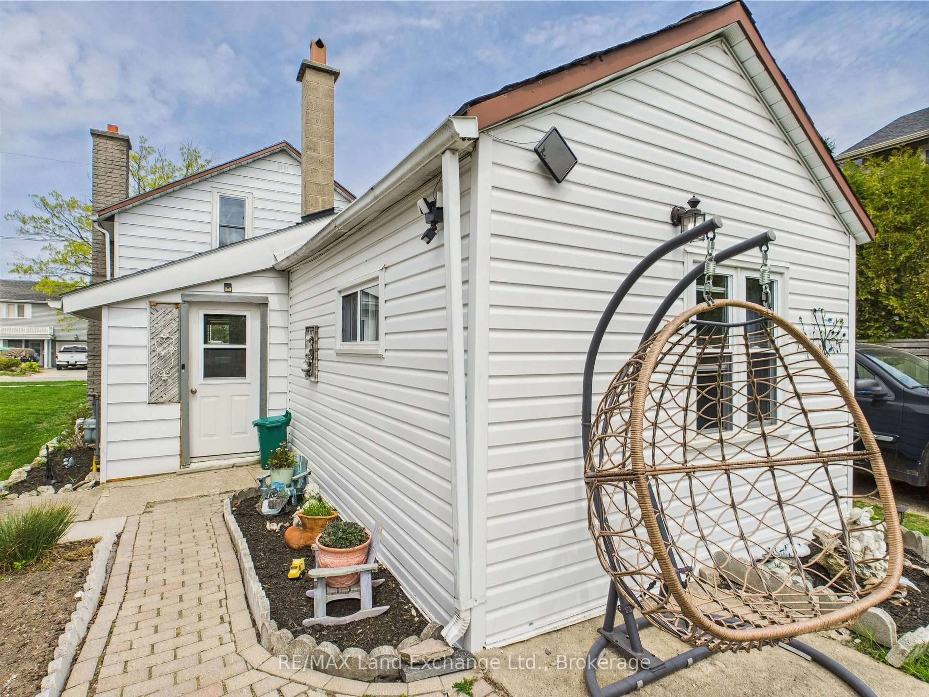 Unknown for 581 Huron Terr, Kincardine Ontario N2Z 2H2