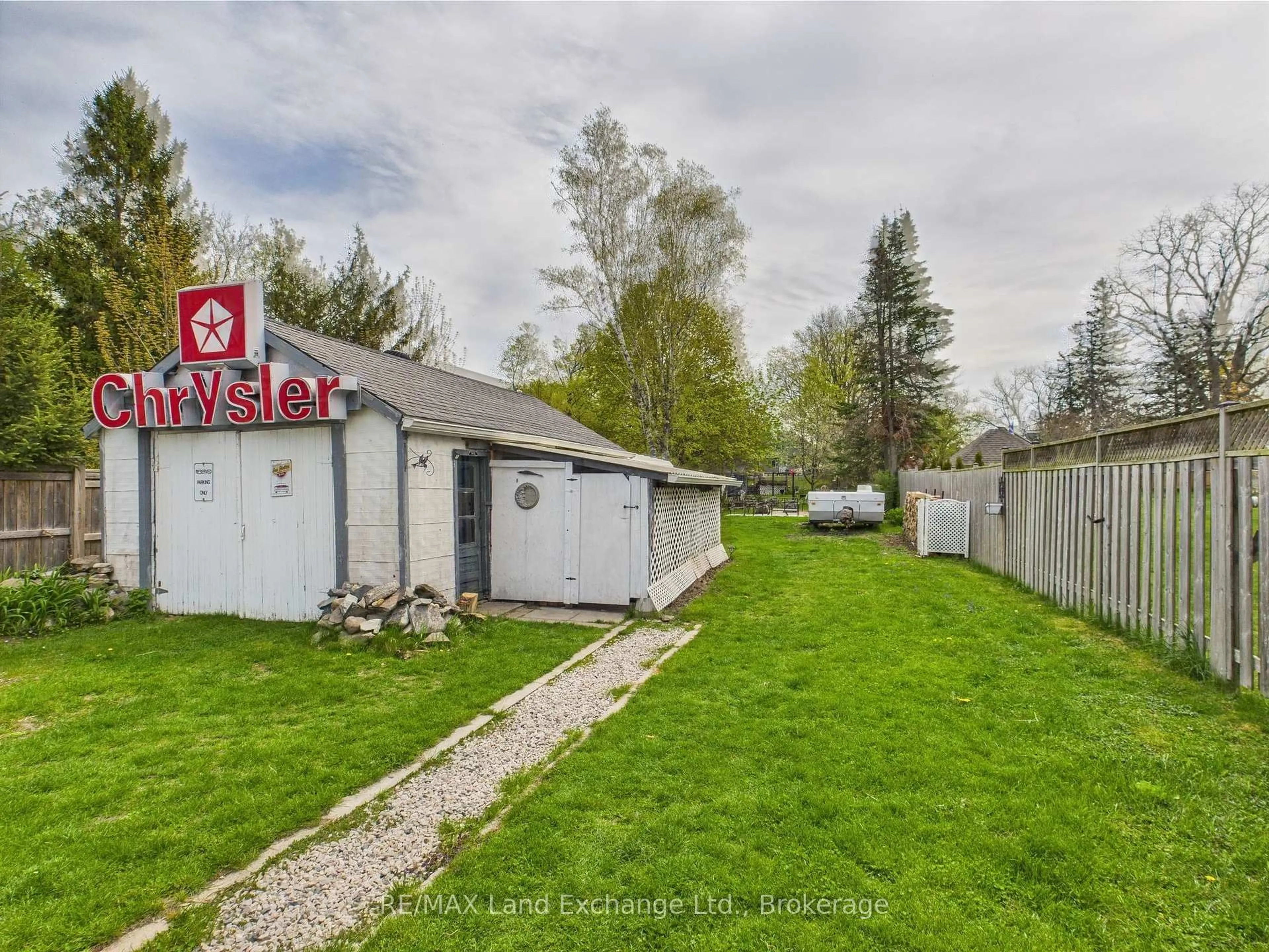 Shed for 581 Huron Terr, Kincardine Ontario N2Z 2H2
