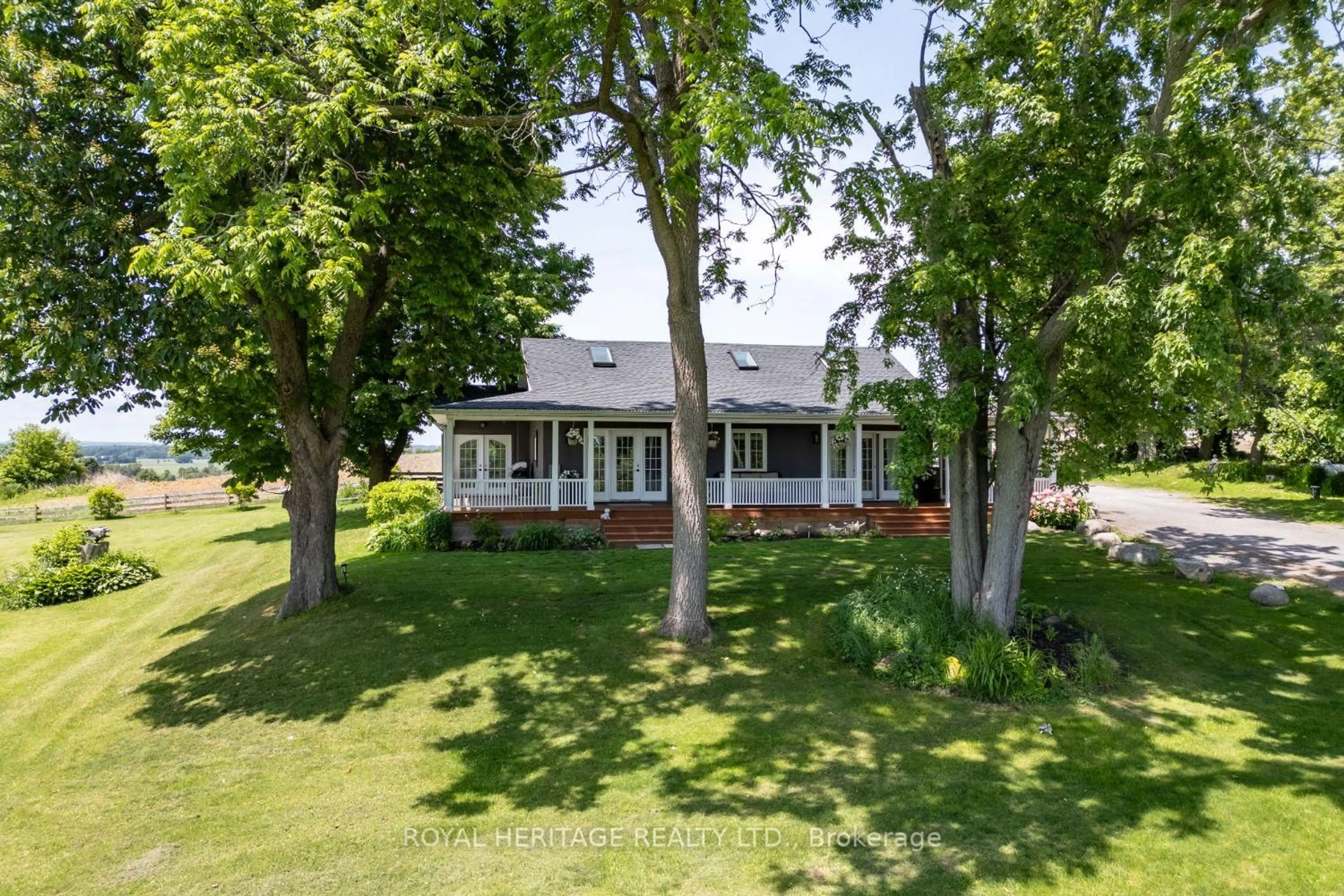 A pic from outside/outdoor area/front of a property/back of a property/a pic from drone, street for 4244 Marsh Rd, Port Hope Ontario L1A 3V7