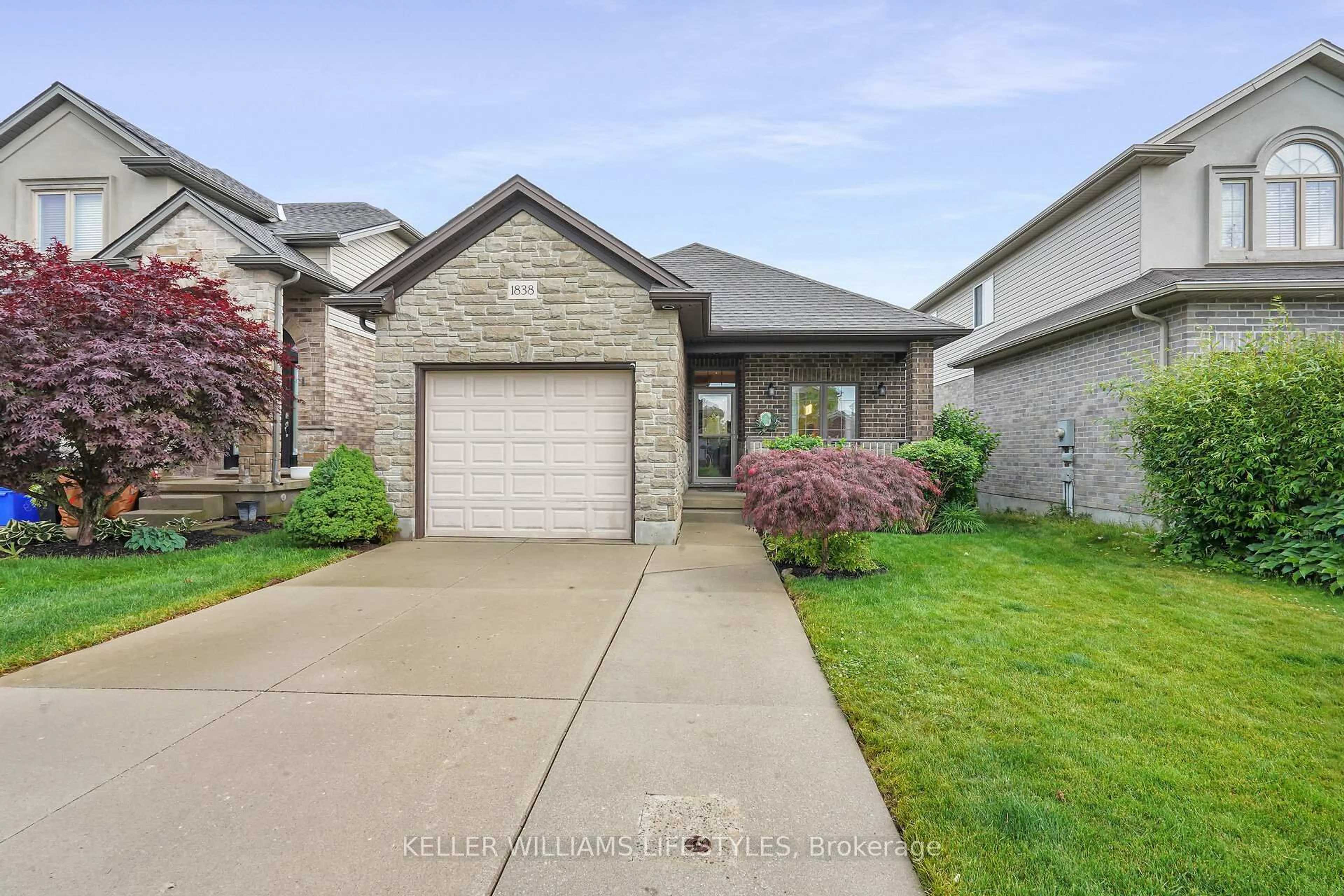 Unknown for 1838 Cherrywood Tr, London North Ontario N6H 0E2