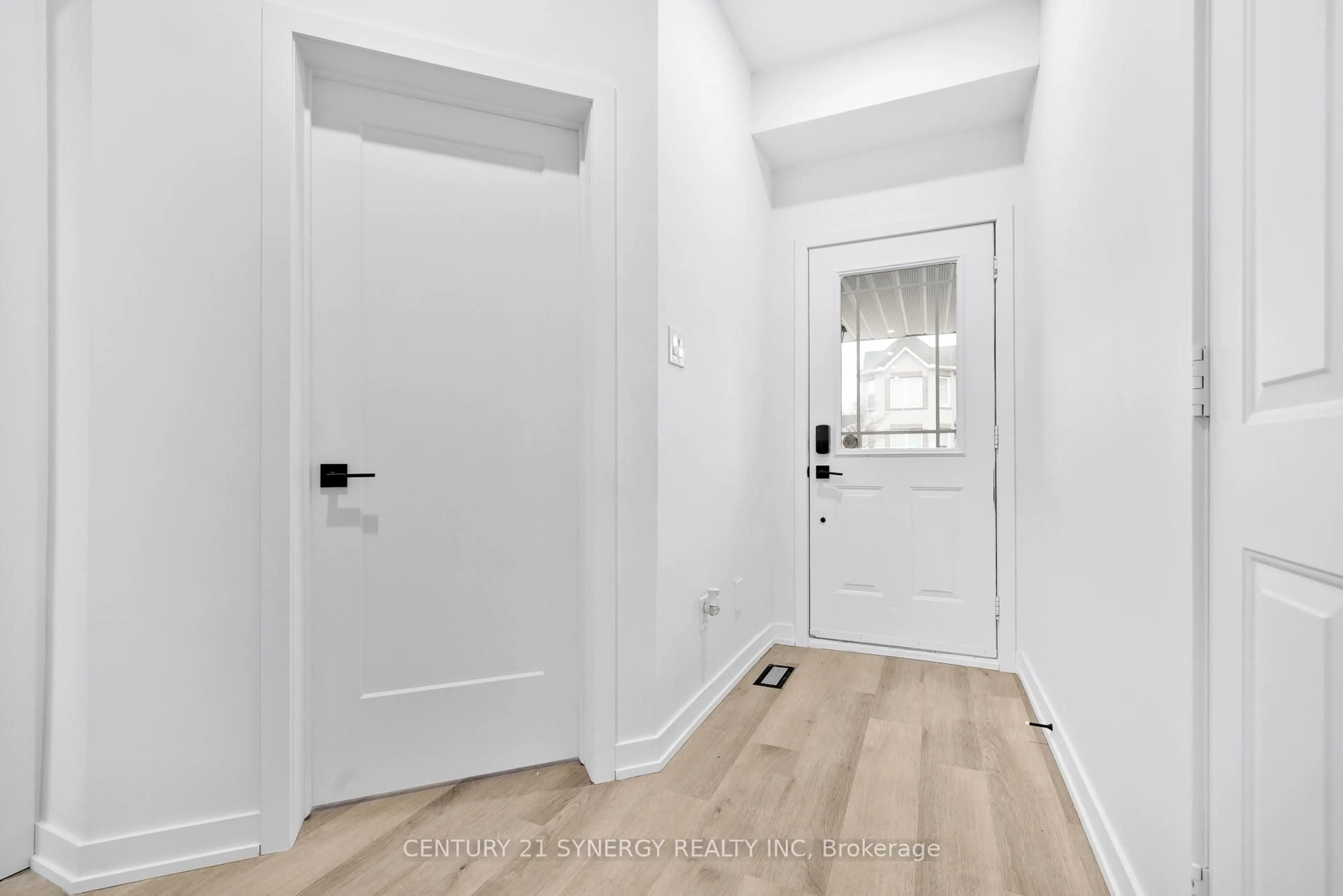 Indoor entryway for 12 Marabrooke St, Ottawa Ontario K2G 7A1
