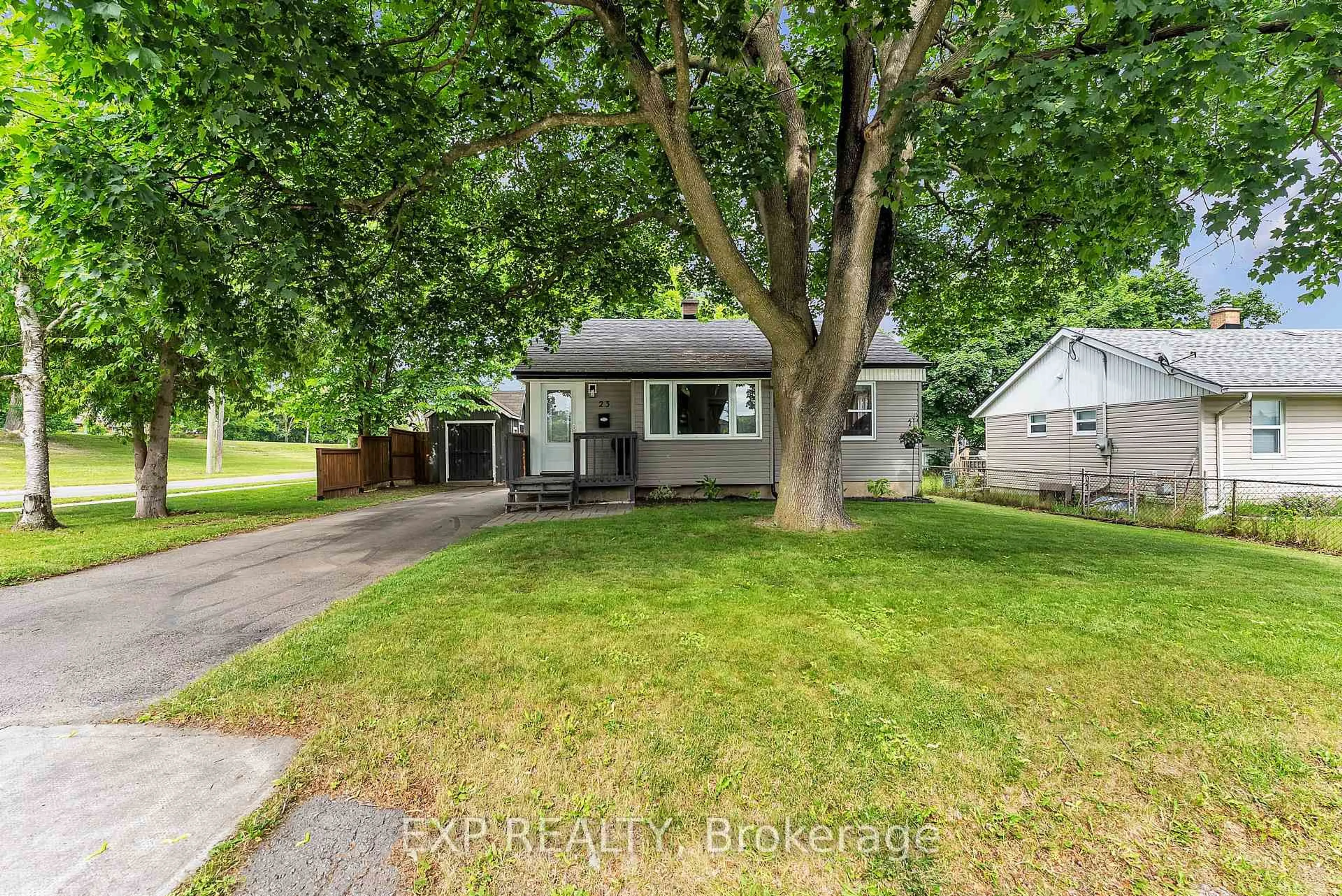 Unknown for 23 Fourth St, Belleville Ontario K8N 4R9