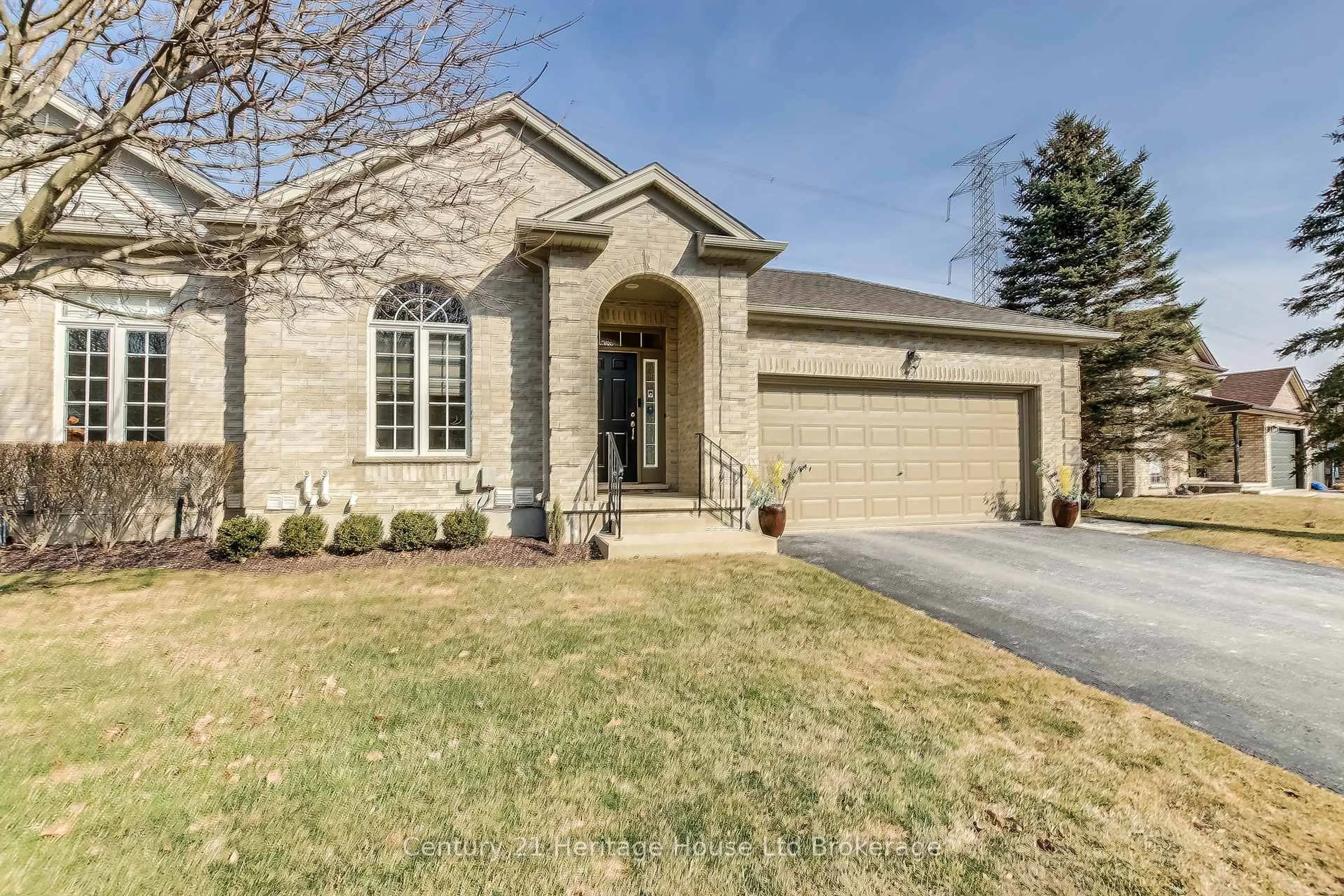 Home with brick exterior material, street for 87 Donker Dr #24, St. Thomas Ontario N5P 4L2