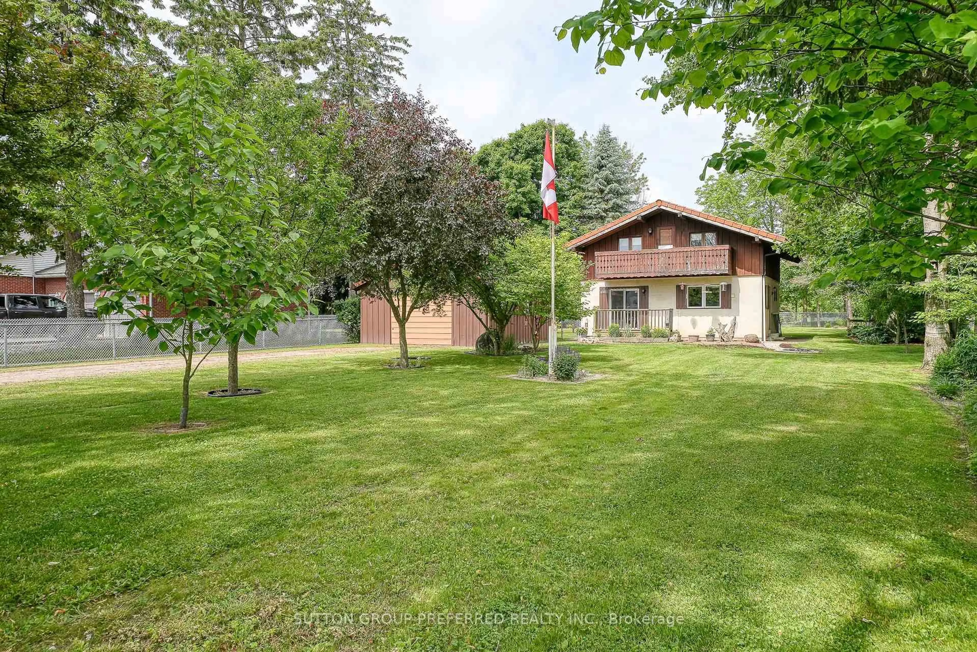 A pic from outside/outdoor area/front of a property/back of a property/a pic from drone, unknown for 230 Blandford St, East Zorra-Tavistock Ontario N0J 1M0