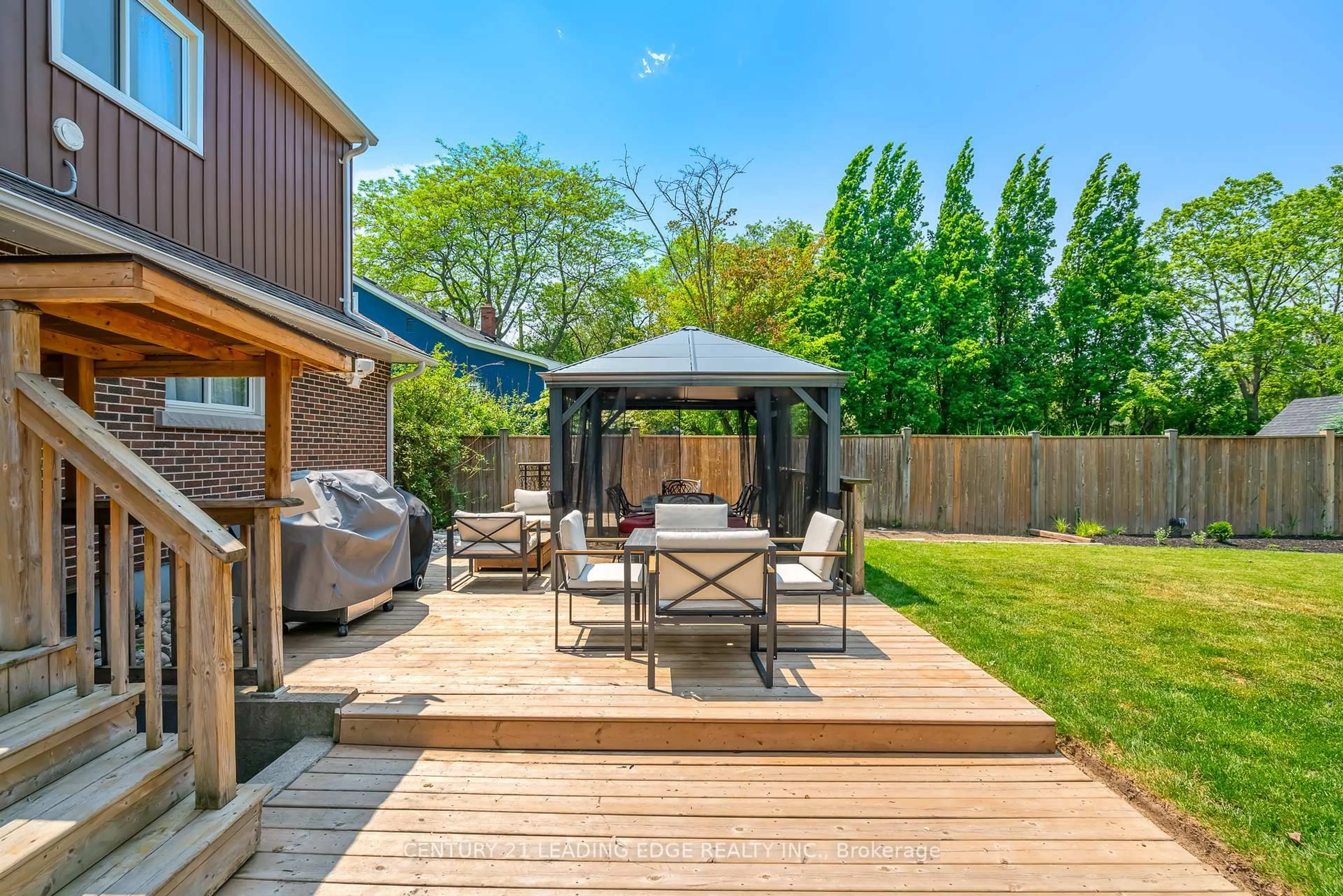 Patio, street for 1182 Lakeshore Rd, St. Catharines Ontario L2R 6P9