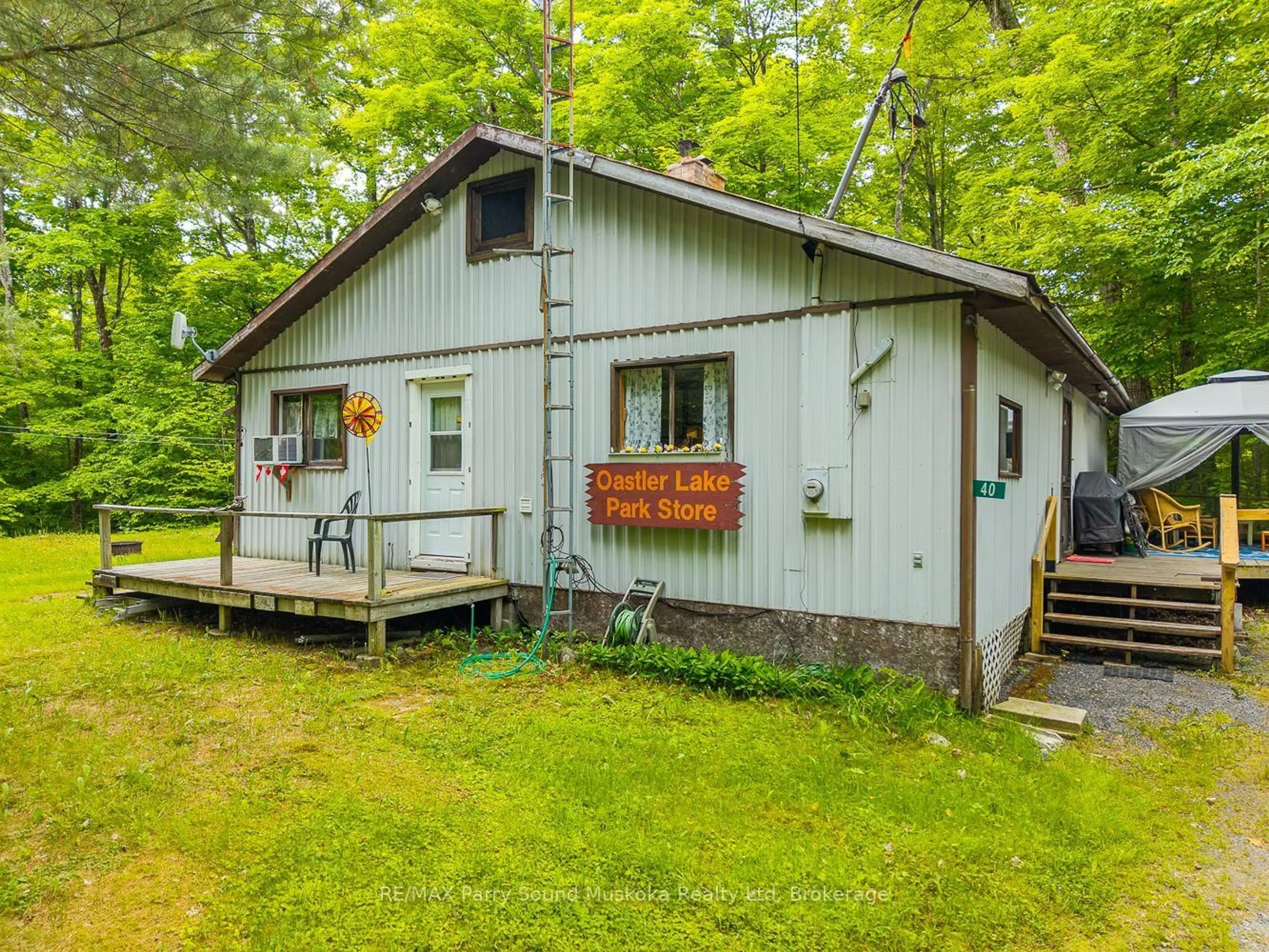 Shed for 40 Loon Echo Tl Tr, Seguin Ontario P2A 2W8