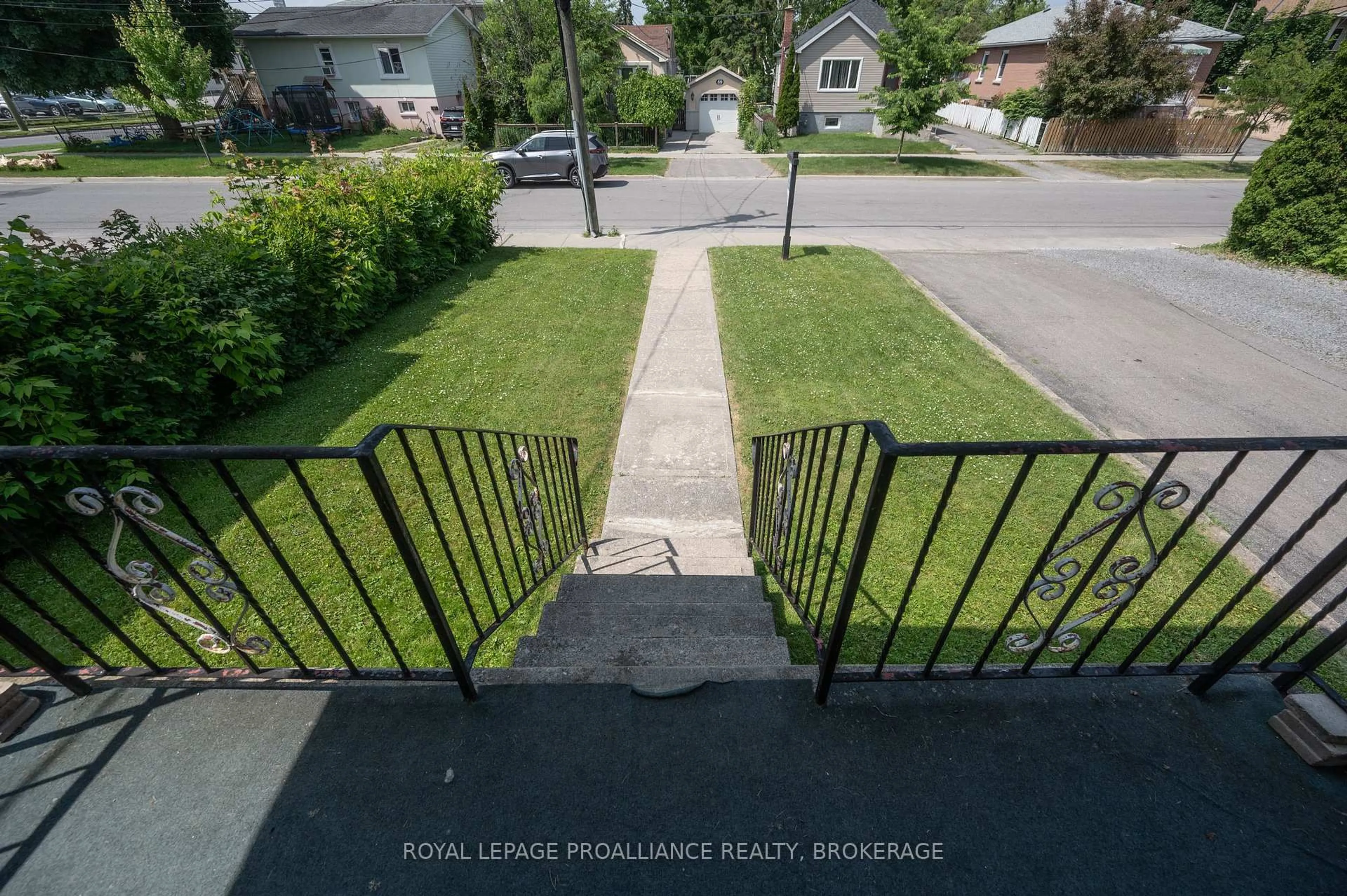 A pic from outside/outdoor area/front of a property/back of a property/a pic from drone, street for 58 Joseph St, Kingston Ontario K7K 2H5
