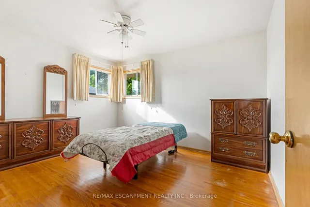 Additional property image - 45 East 17th St