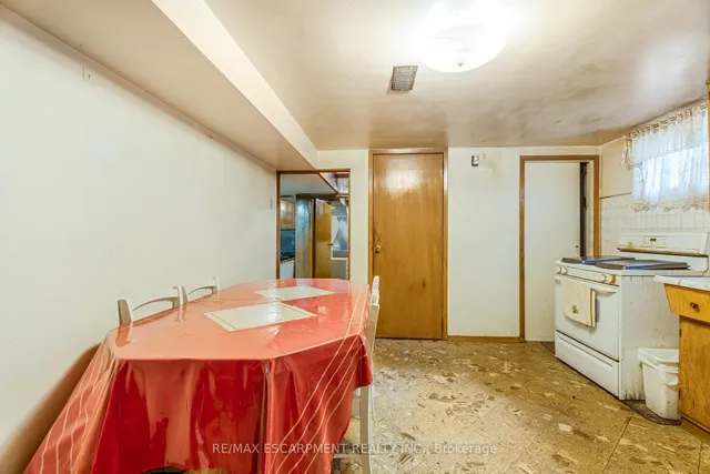 Additional property image - 45 East 17th St