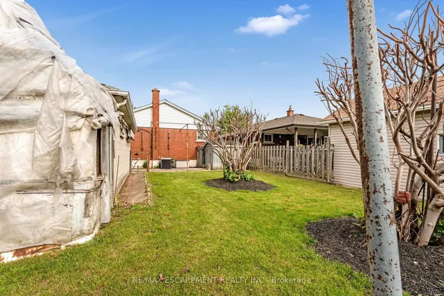Additional property image - 45 East 17th St
