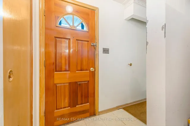 Additional property image - 45 East 17th St