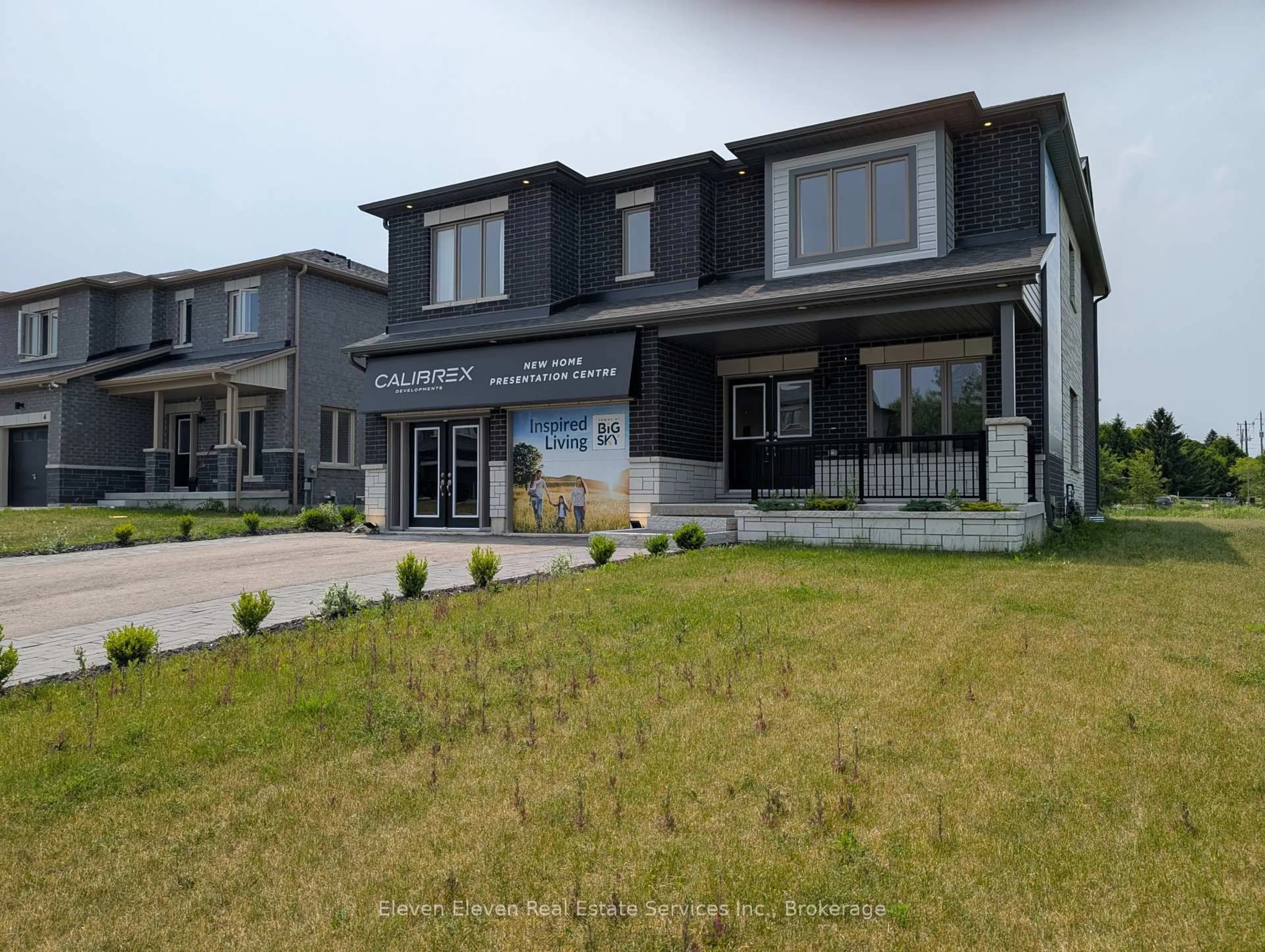 A pic from outside/outdoor area/front of a property/back of a property/a pic from drone, mountain view for 2 Butternut Dr, Norfolk Ontario N3Y 0G8