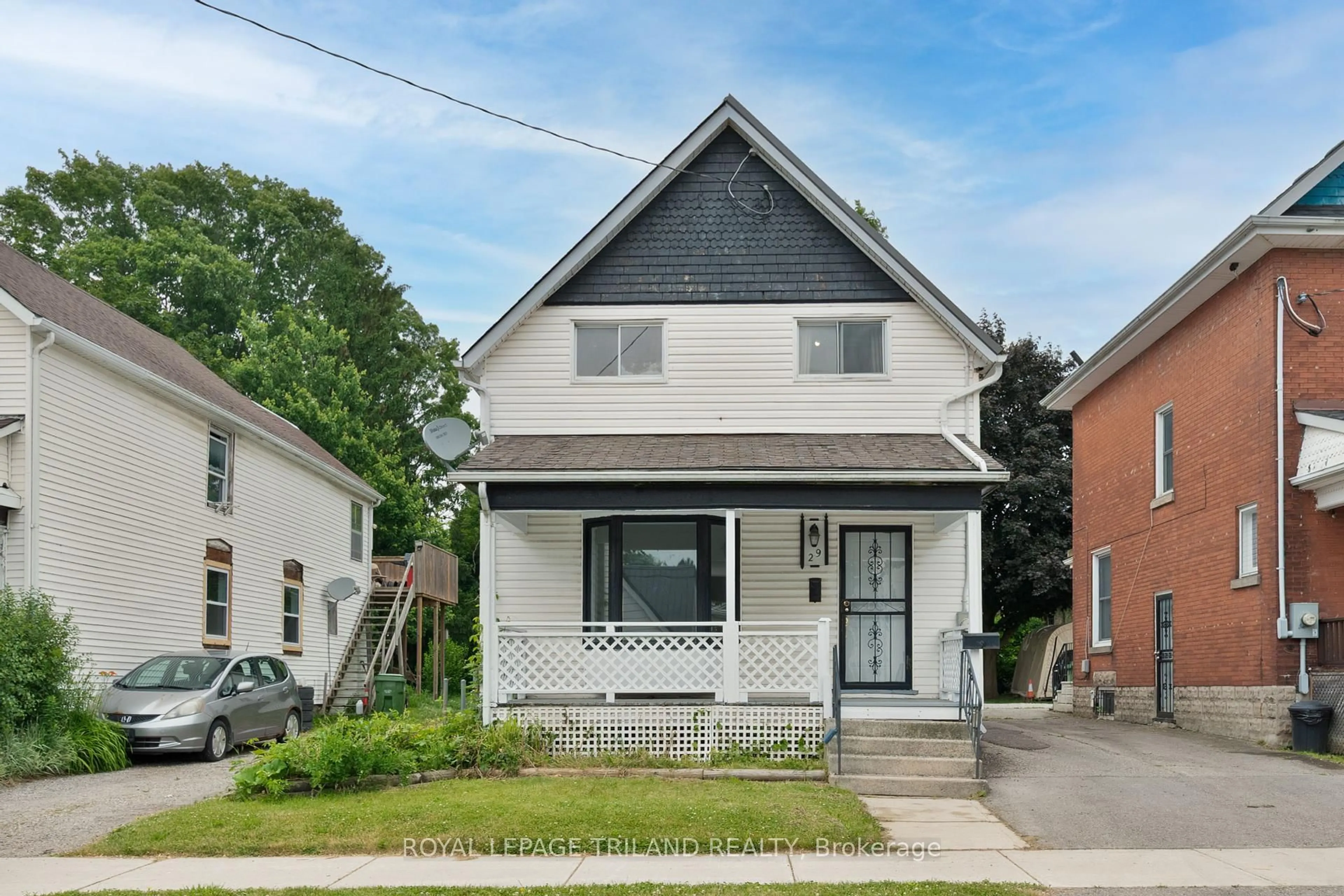 Unknown for 29 Inkerman St, St. Thomas Ontario N5P 3E9