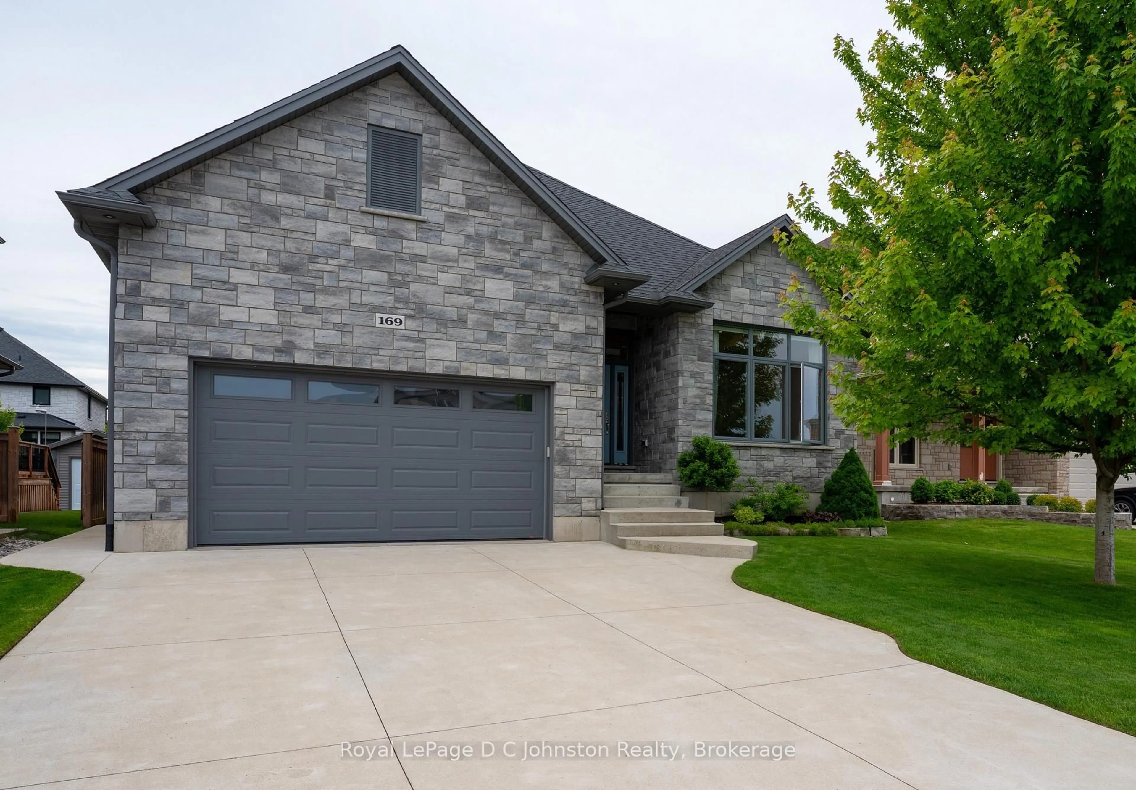 Home with brick exterior material, street for 169 Summerside Pl, Saugeen Shores Ontario N0H 2C2