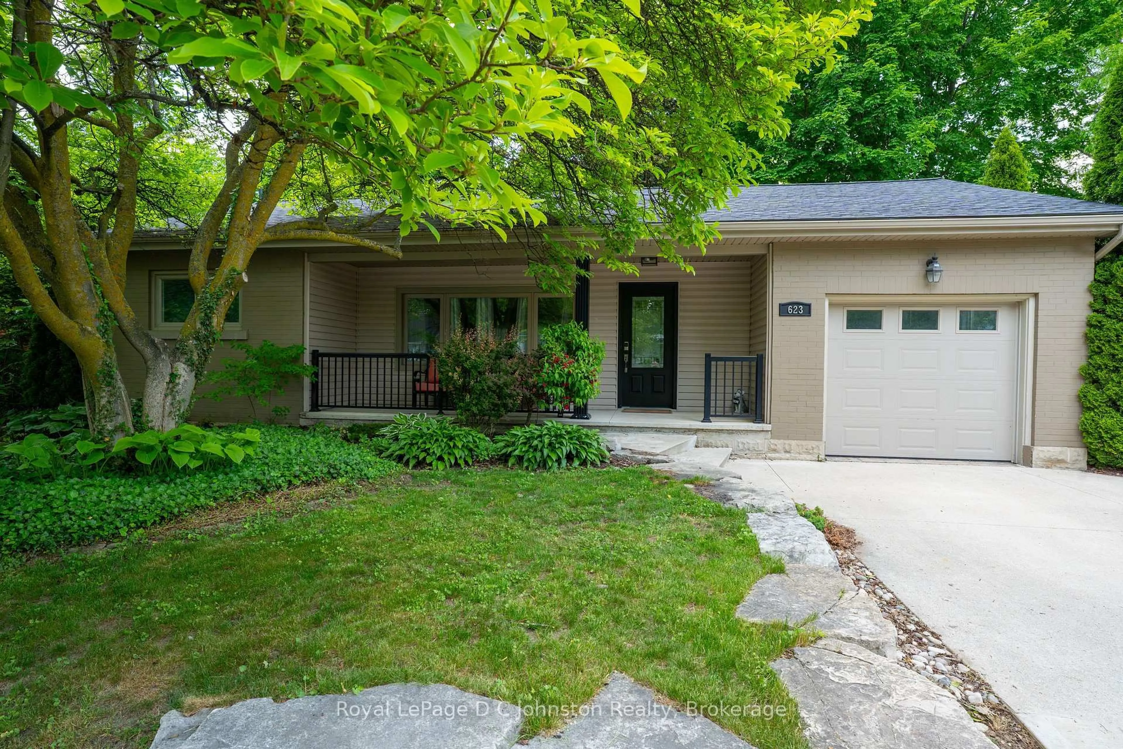 Unknown for 623 Louis St, Saugeen Shores Ontario N0H 2C4