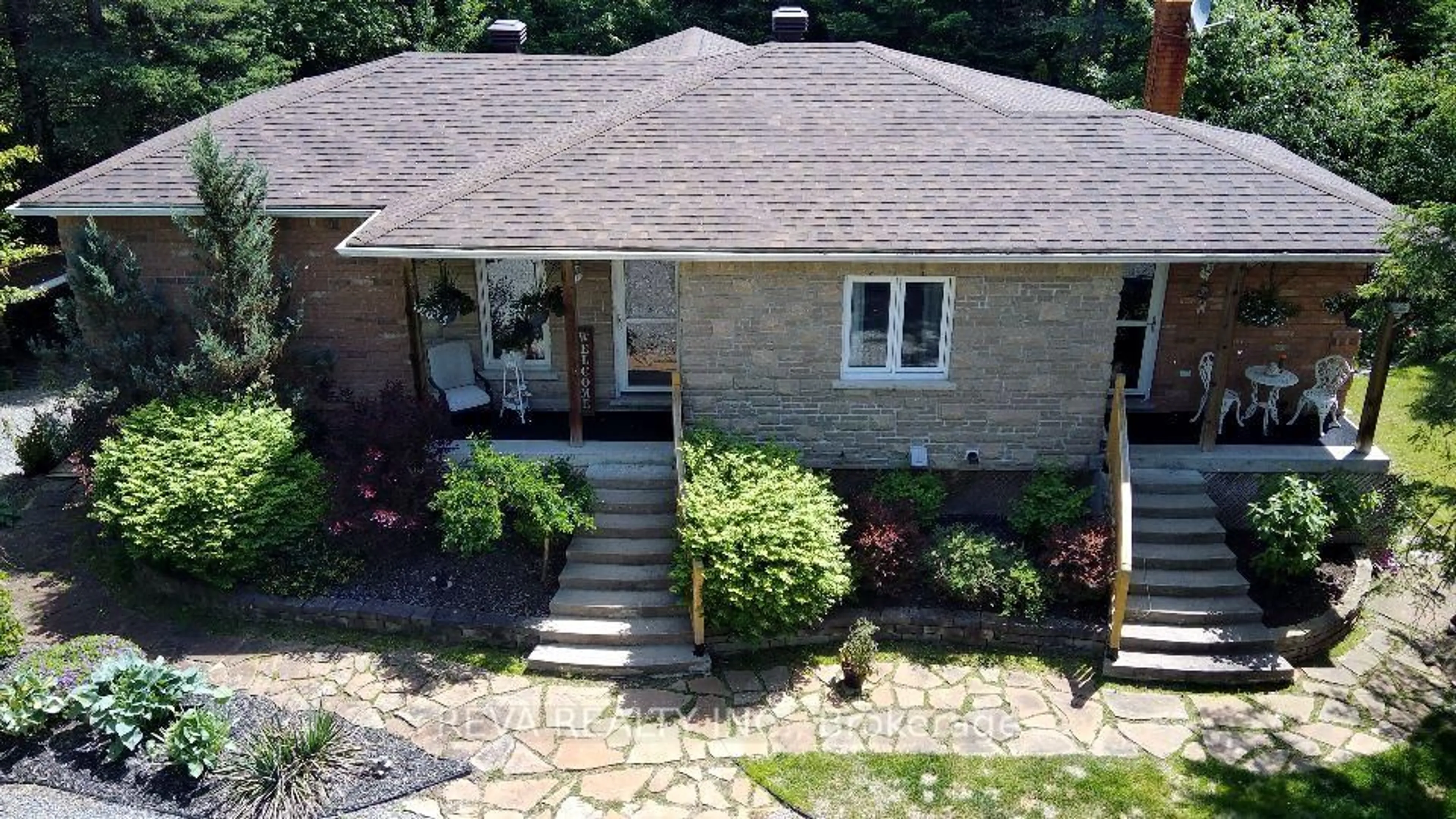 A pic from outside/outdoor area/front of a property/back of a property/a pic from drone, street for 35 Rocky Top Rd, Bancroft Ontario K0L 1C0