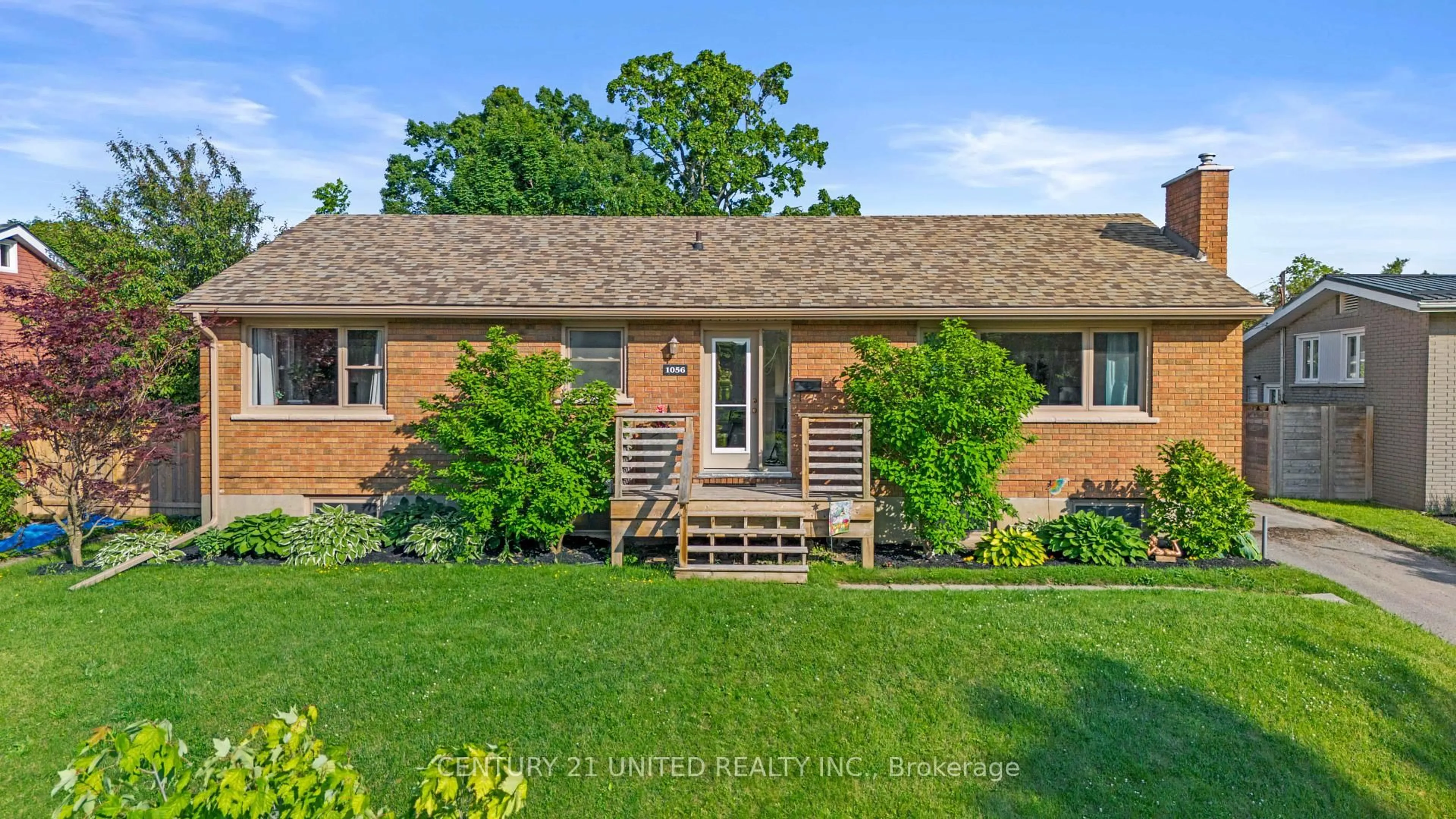 Home with brick exterior material, unknown for 1056 Glebemount Cres, Peterborough North Ontario K9H 6M3