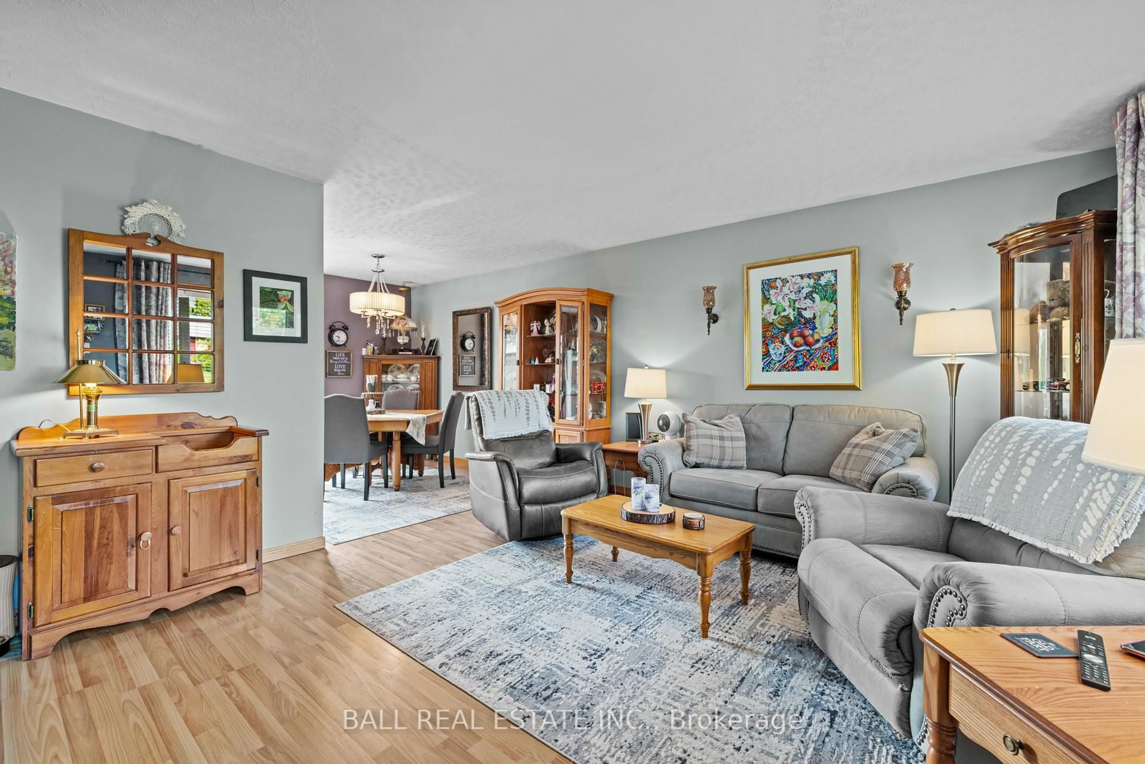 Living room with furniture, unknown for 171 Herbert St, Peterborough North Ontario K9H 6J1